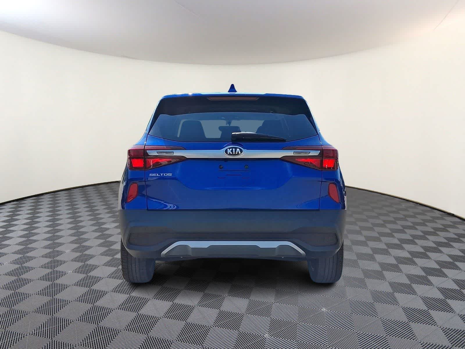Thumbnail: 2021 Kia Seltos - 6
