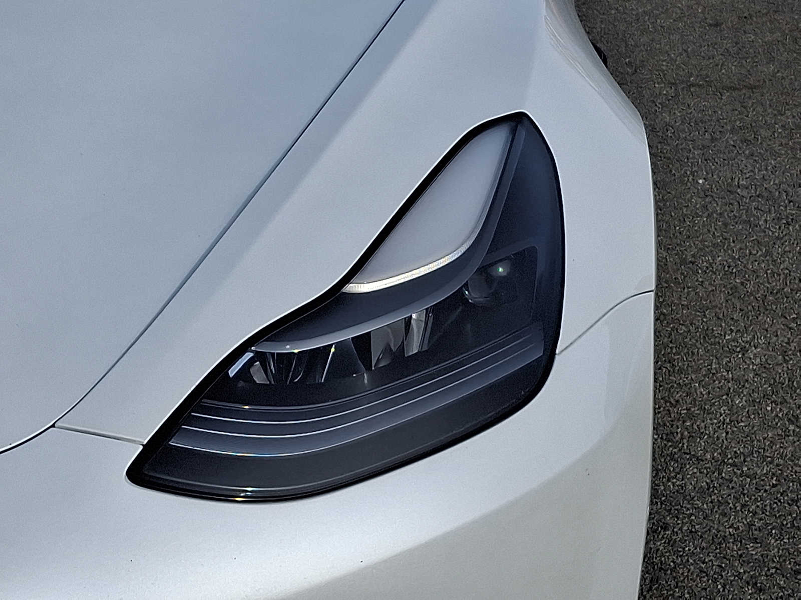 Thumbnail: 2021 Tesla Model 3 - 10