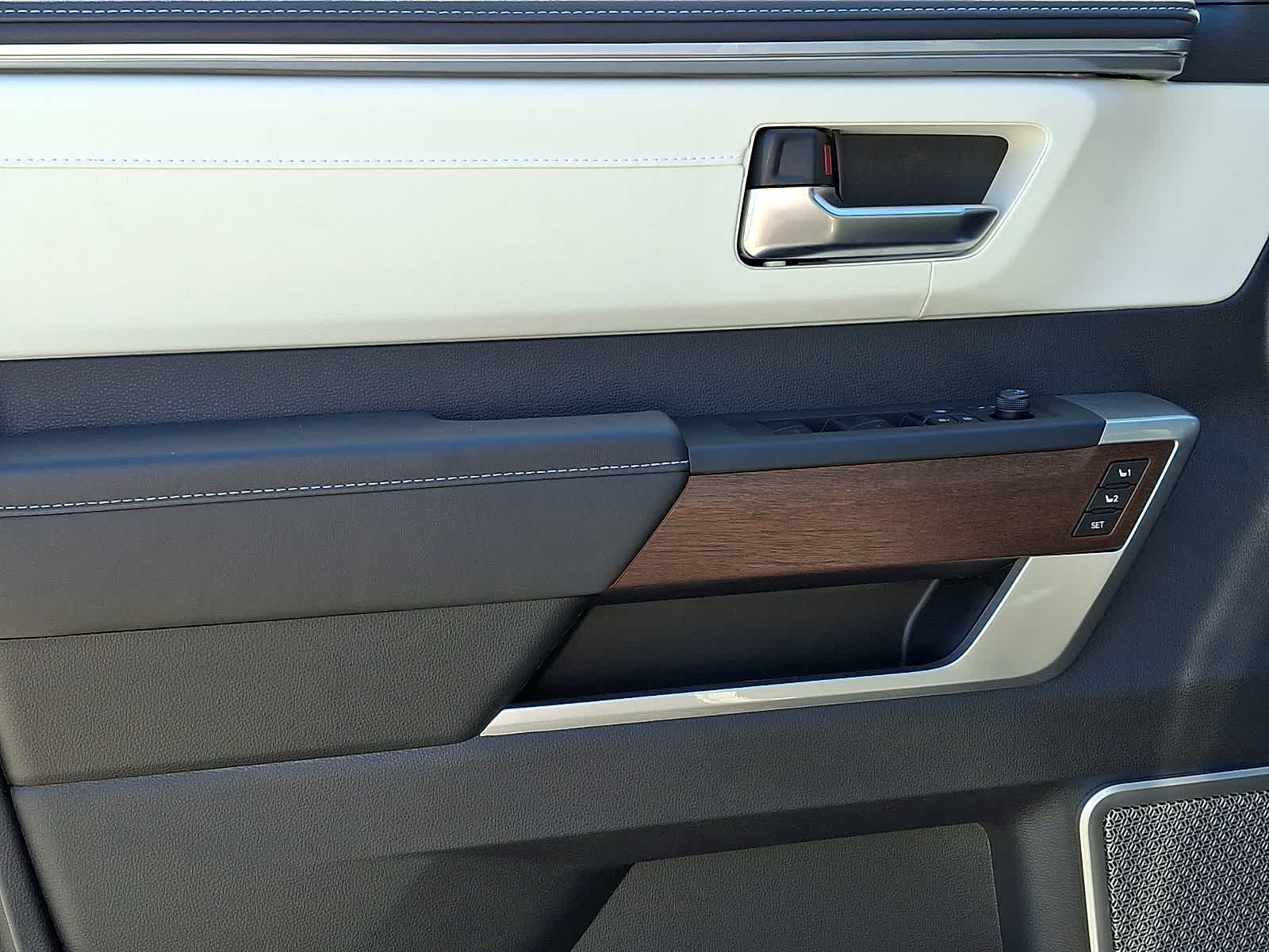 Thumbnail: 2025 Toyota Tundra - 11