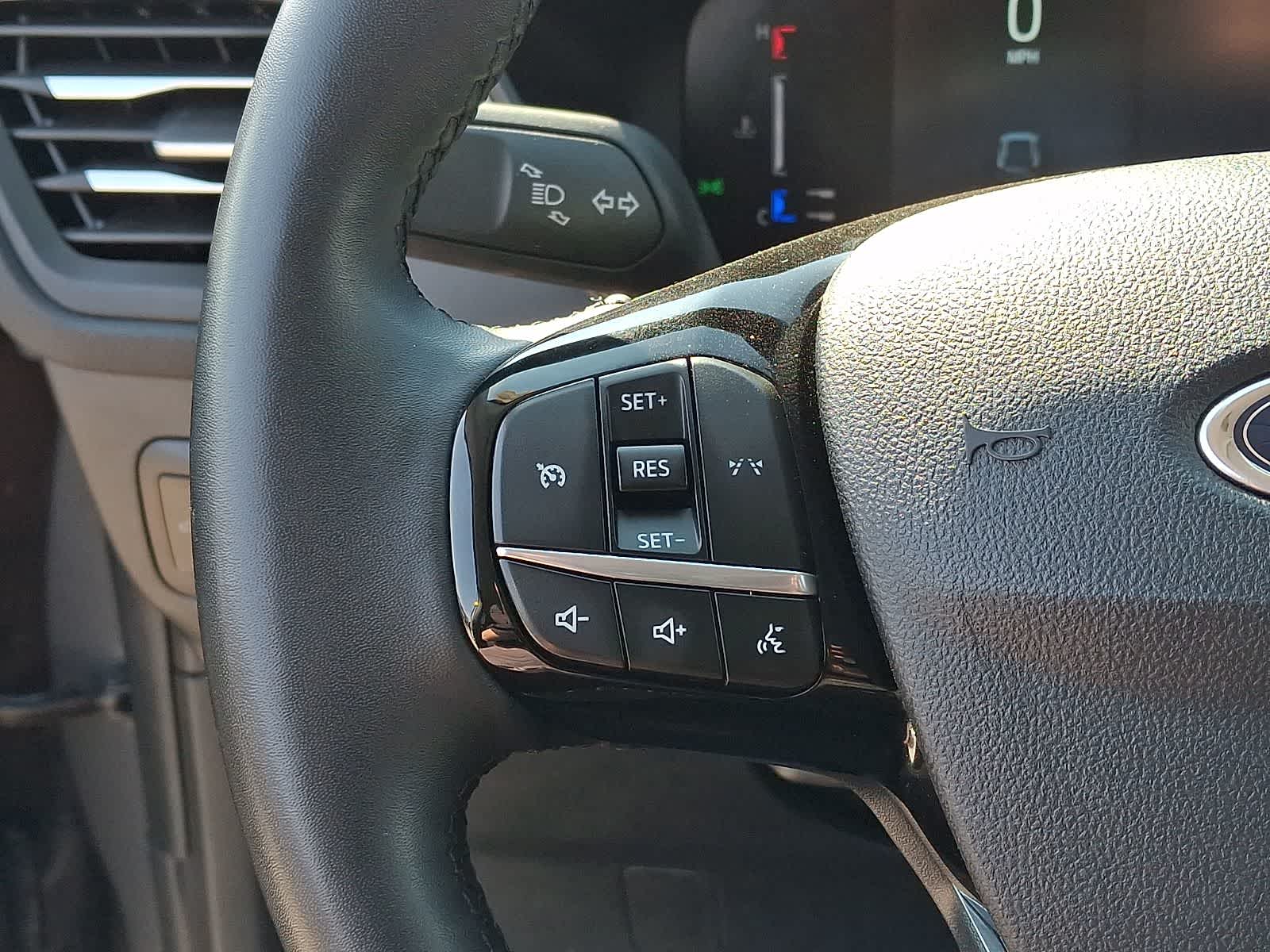 Thumbnail: 2024 Ford Escape - 21