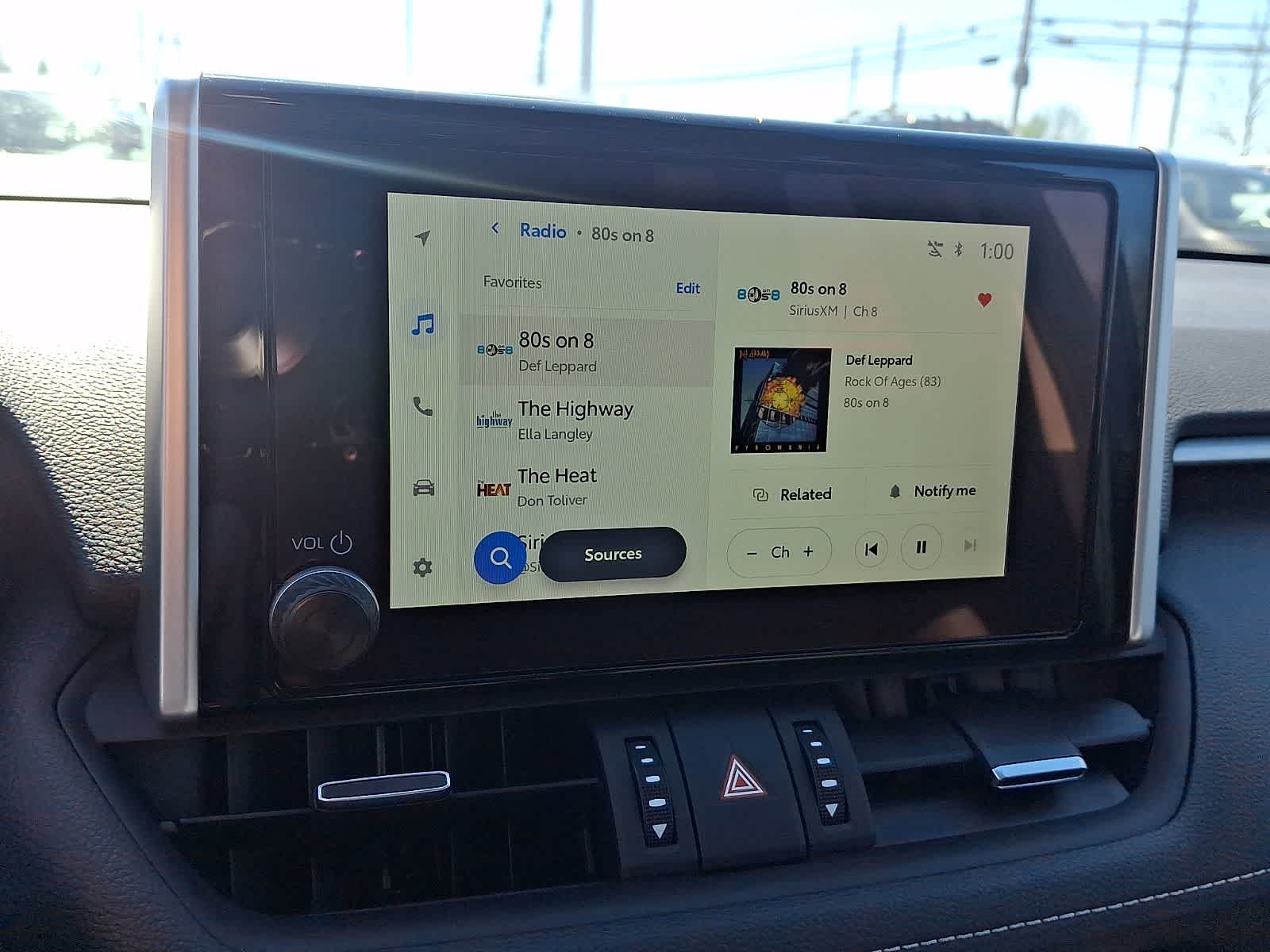 Thumbnail: 2025 Toyota RAV4 - 20