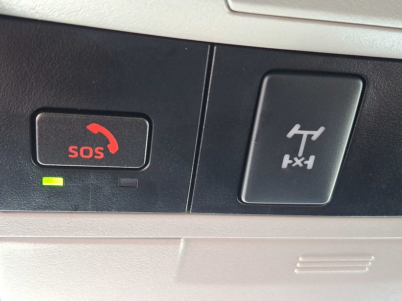 Thumbnail: 2023 Toyota Tacoma - 19