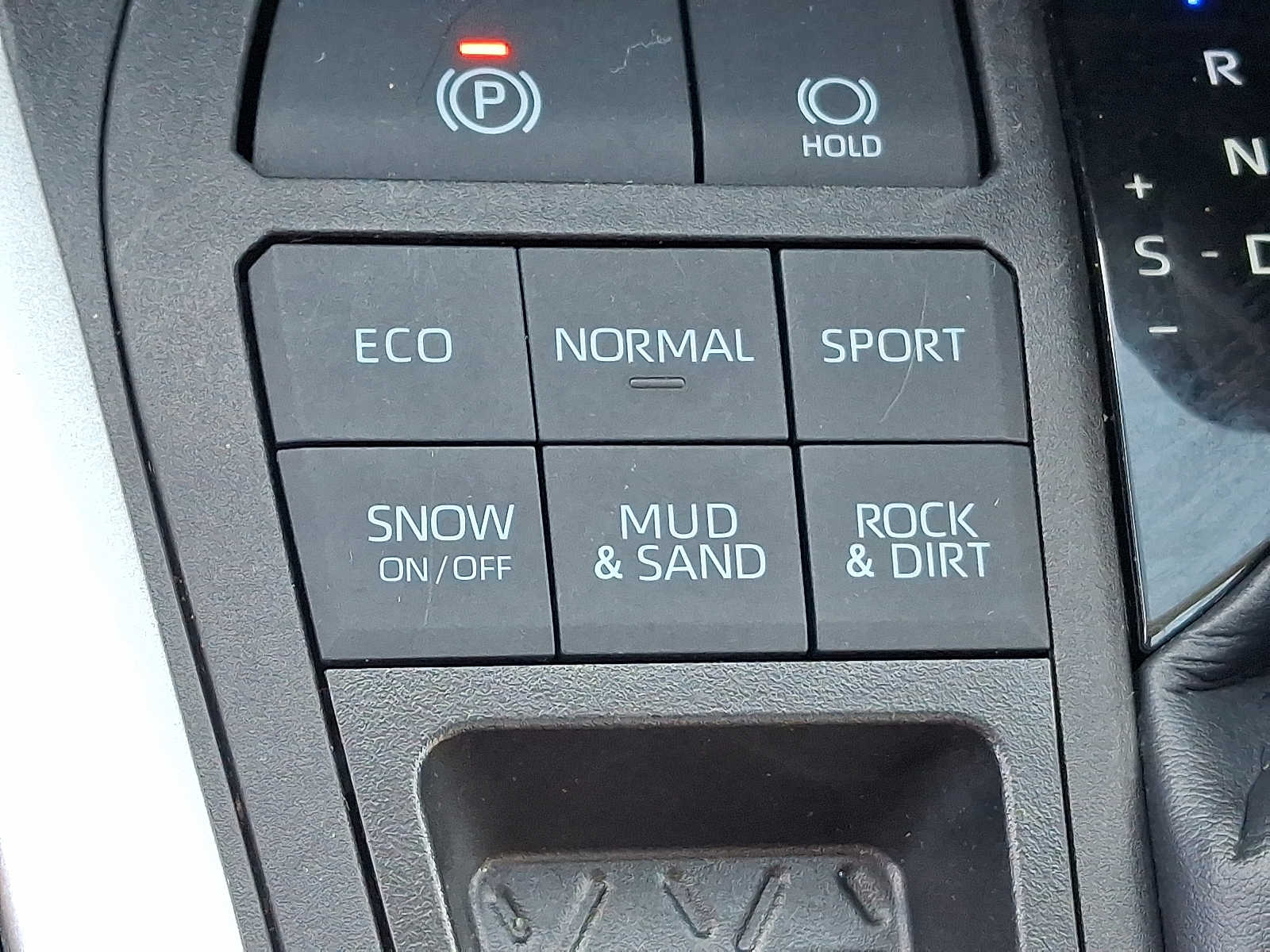 Thumbnail: 2022 Toyota RAV4 - 26