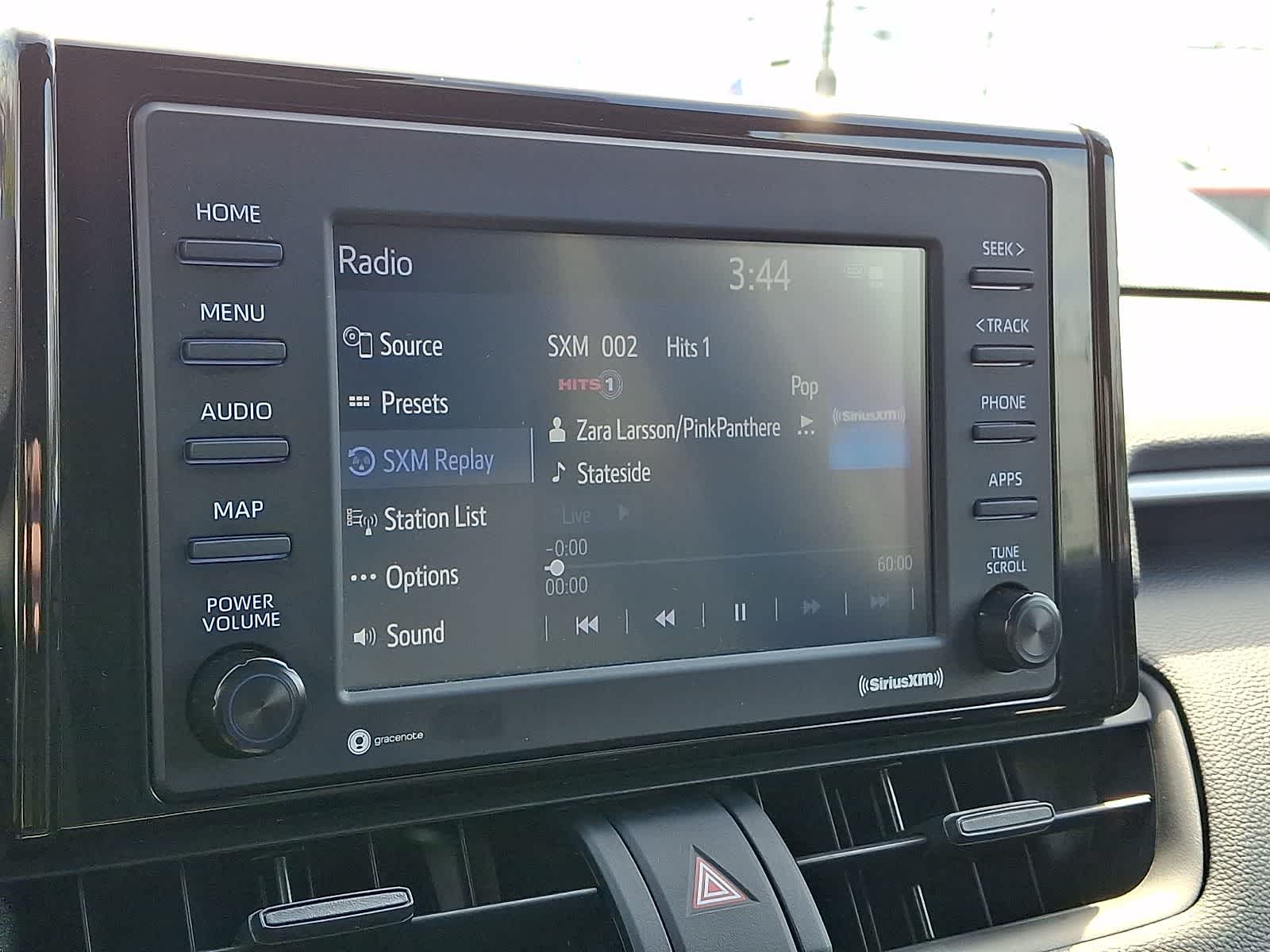 Thumbnail: 2021 Toyota RAV4 - 21