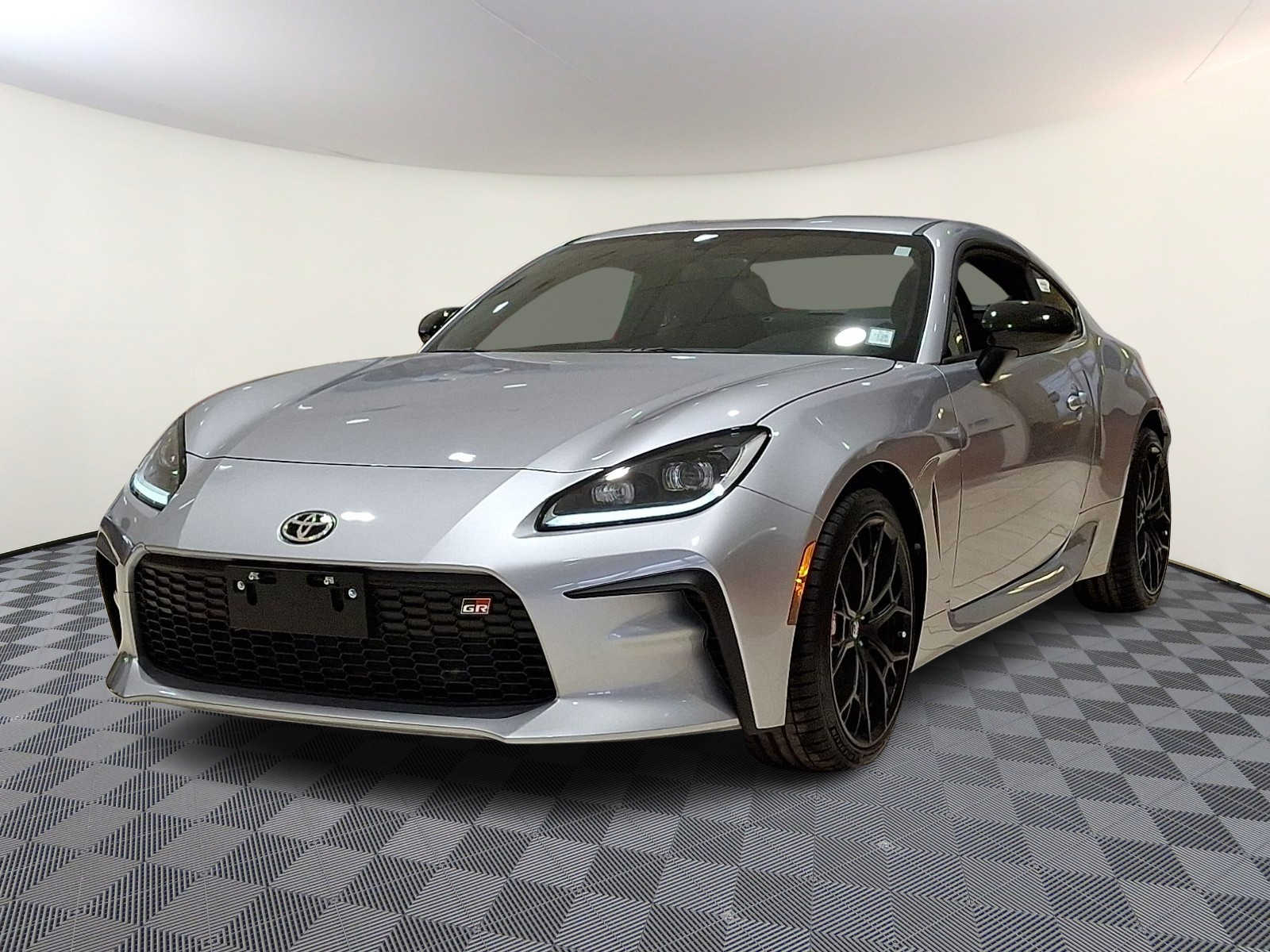 Thumbnail: 2025 Toyota GR86 - 1