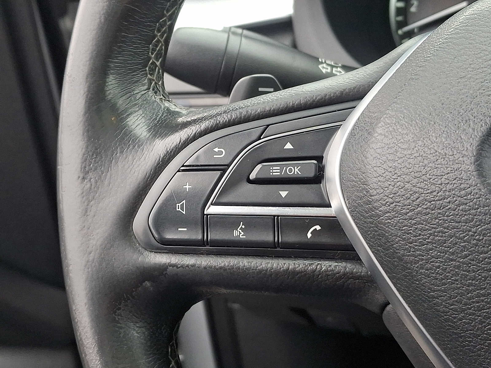 Thumbnail: 2019 INFINITI QX50 - 23