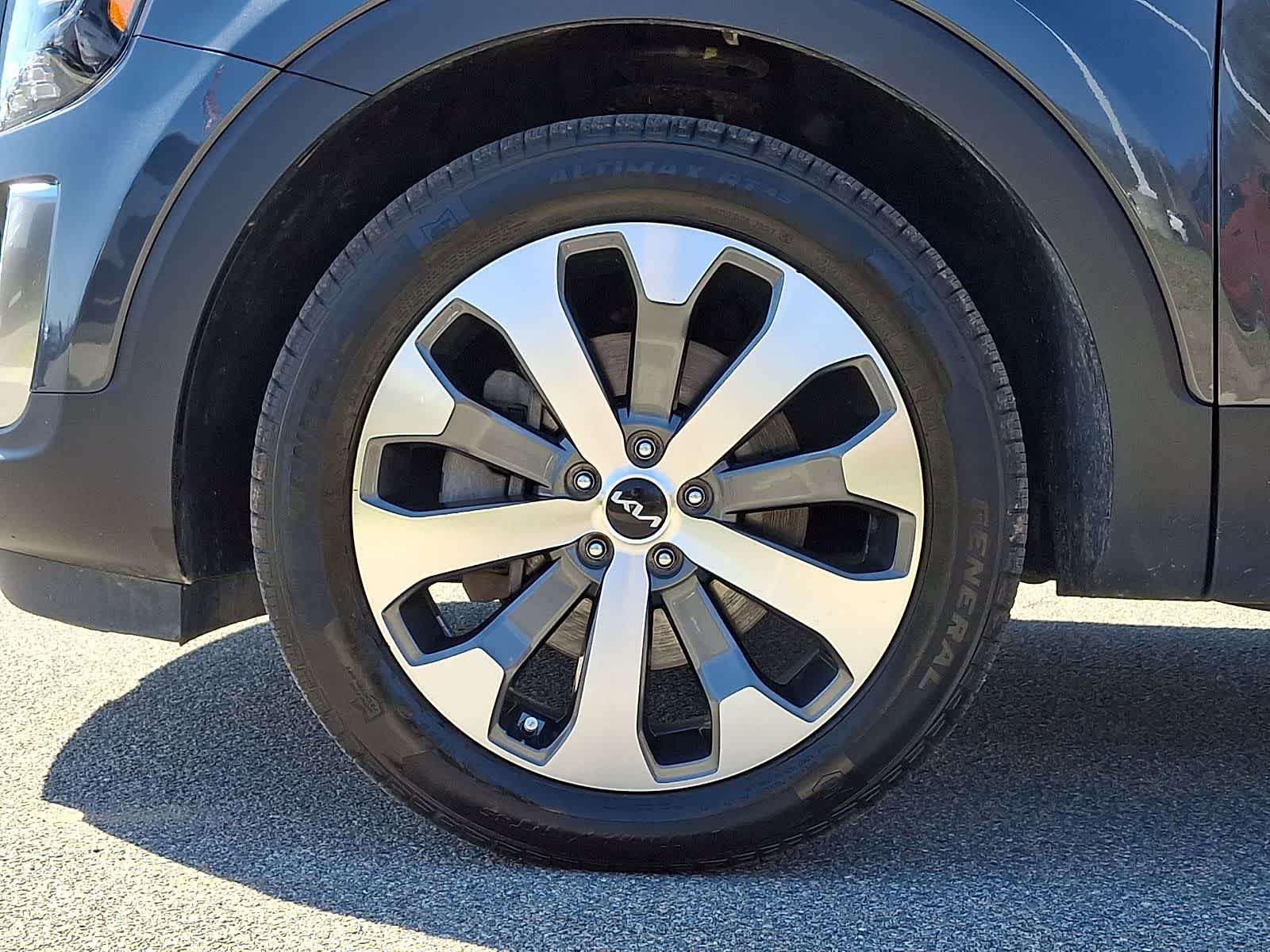 Thumbnail: 2022 Kia Telluride - 9