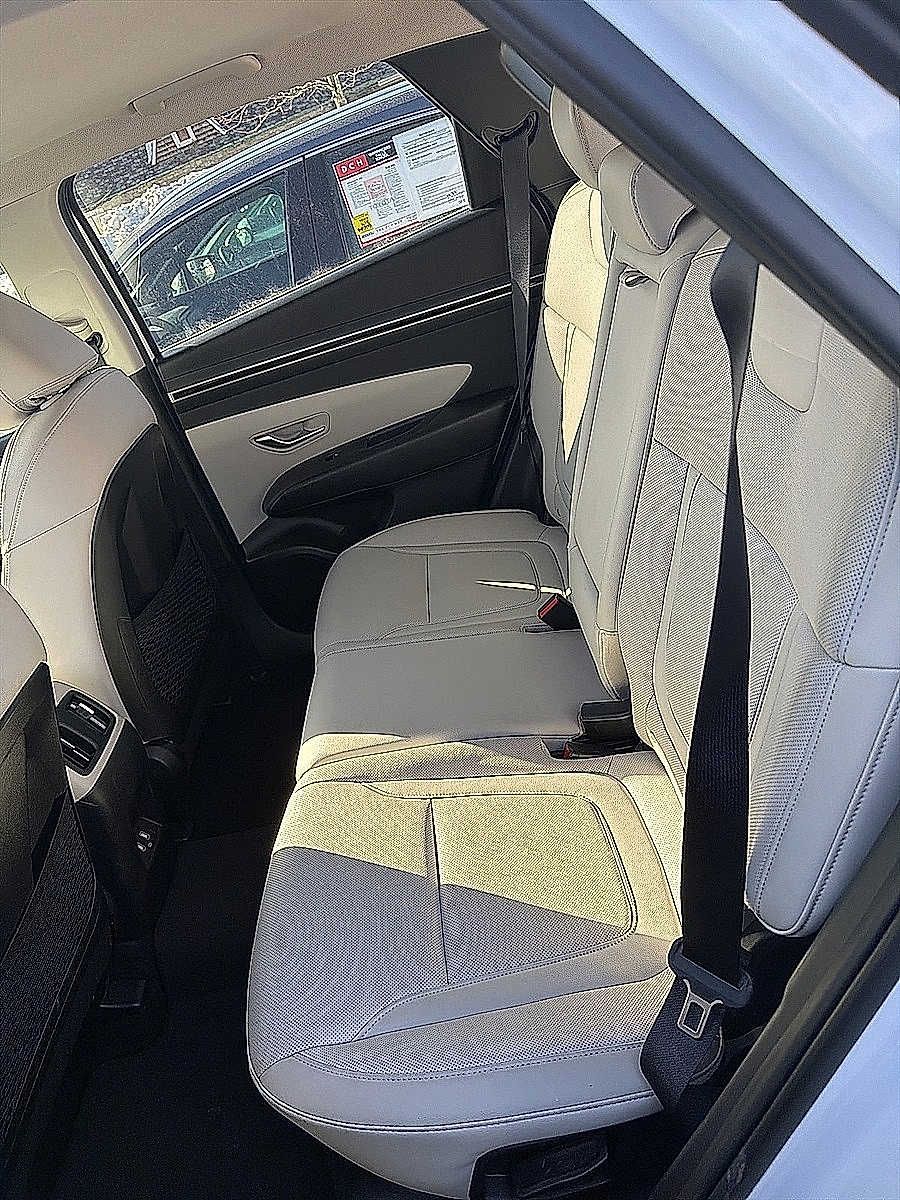 Thumbnail: 2023 Hyundai Tucson - 14