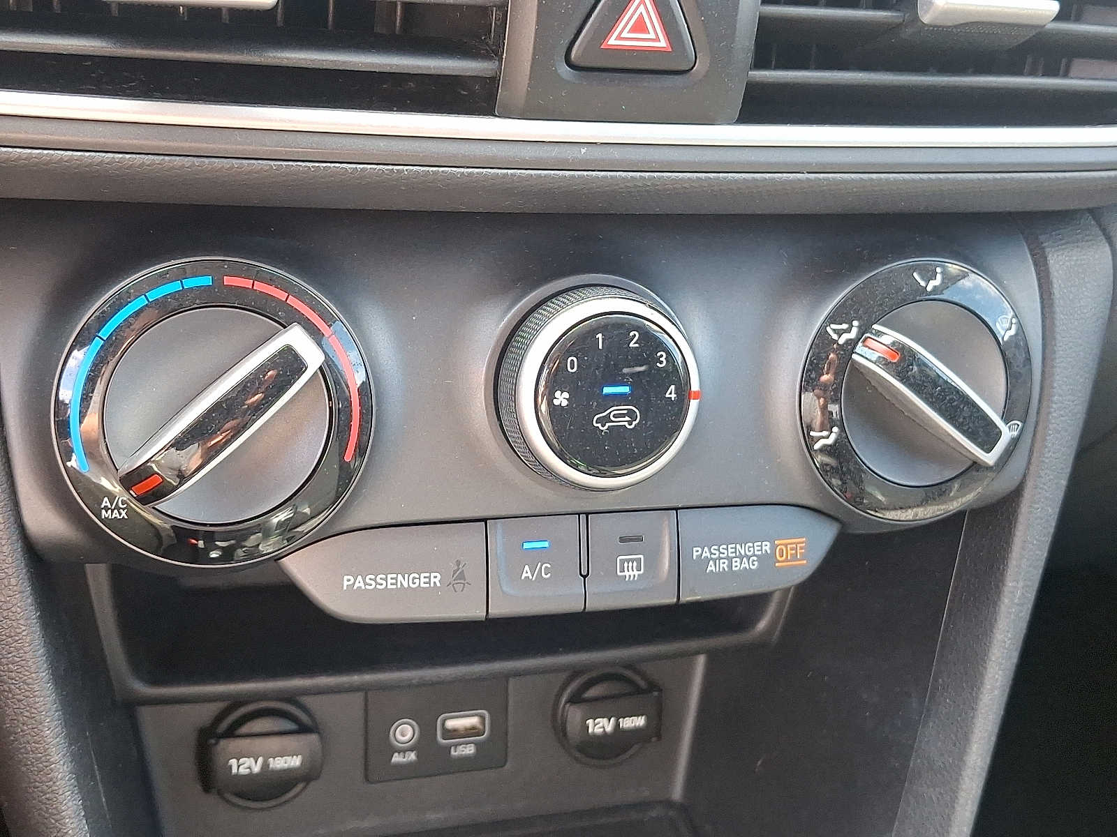 Thumbnail: 2018 Hyundai Kona - 13
