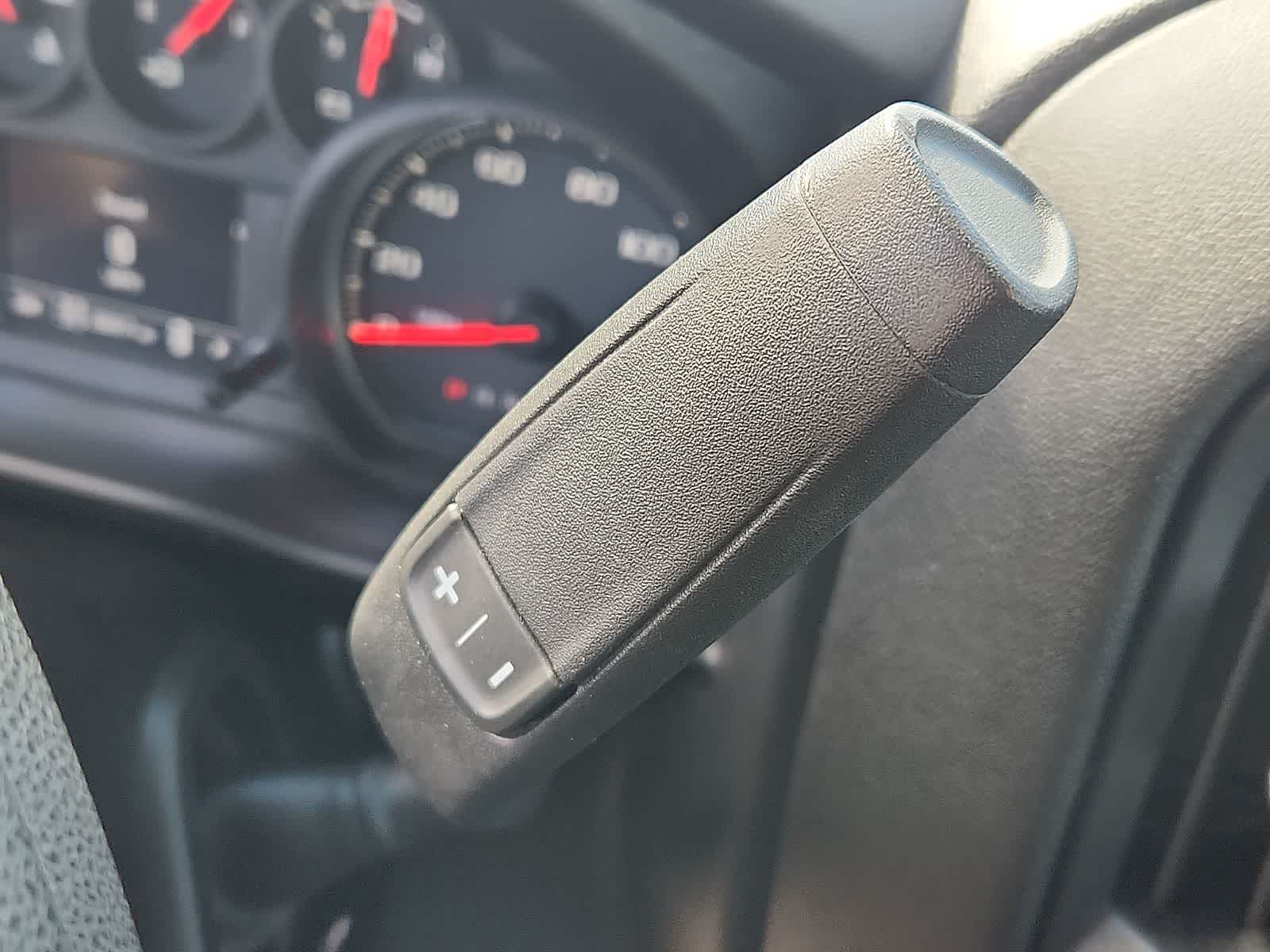 Thumbnail: 2020 Chevrolet Silverado 1500 - 15