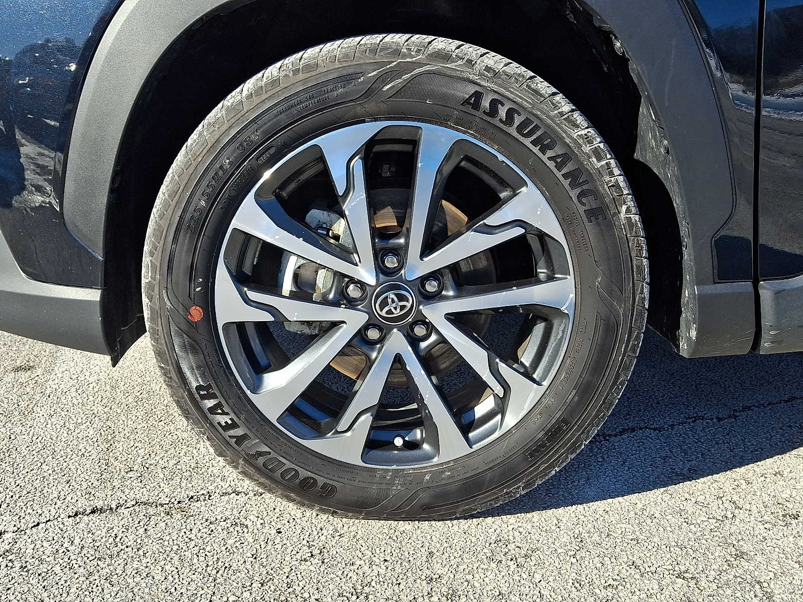 Thumbnail: 2025 Toyota Corolla Cross - 11