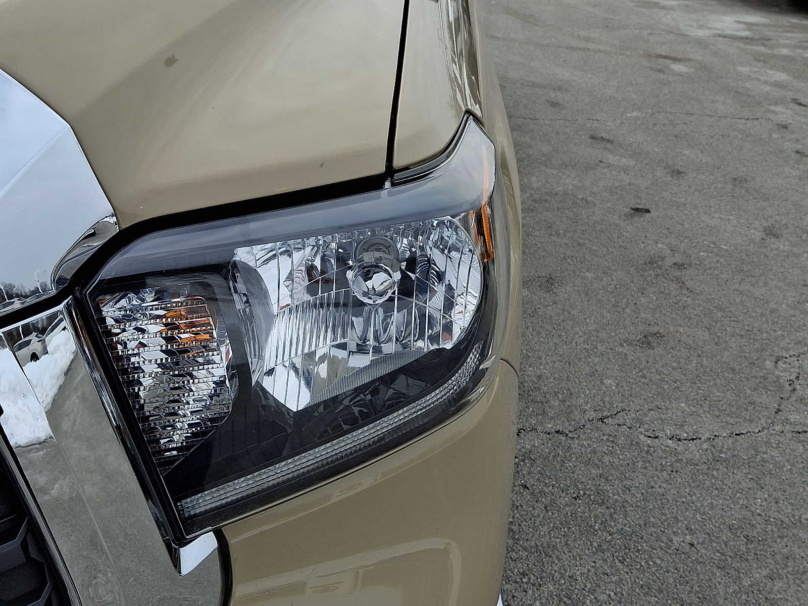 Thumbnail: 2019 Toyota Tundra - 12