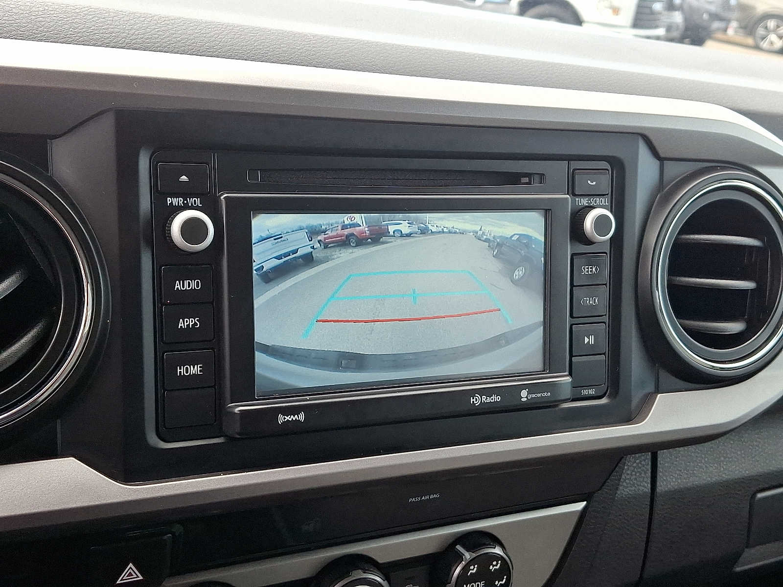 Thumbnail: 2018 Toyota Tacoma - 16