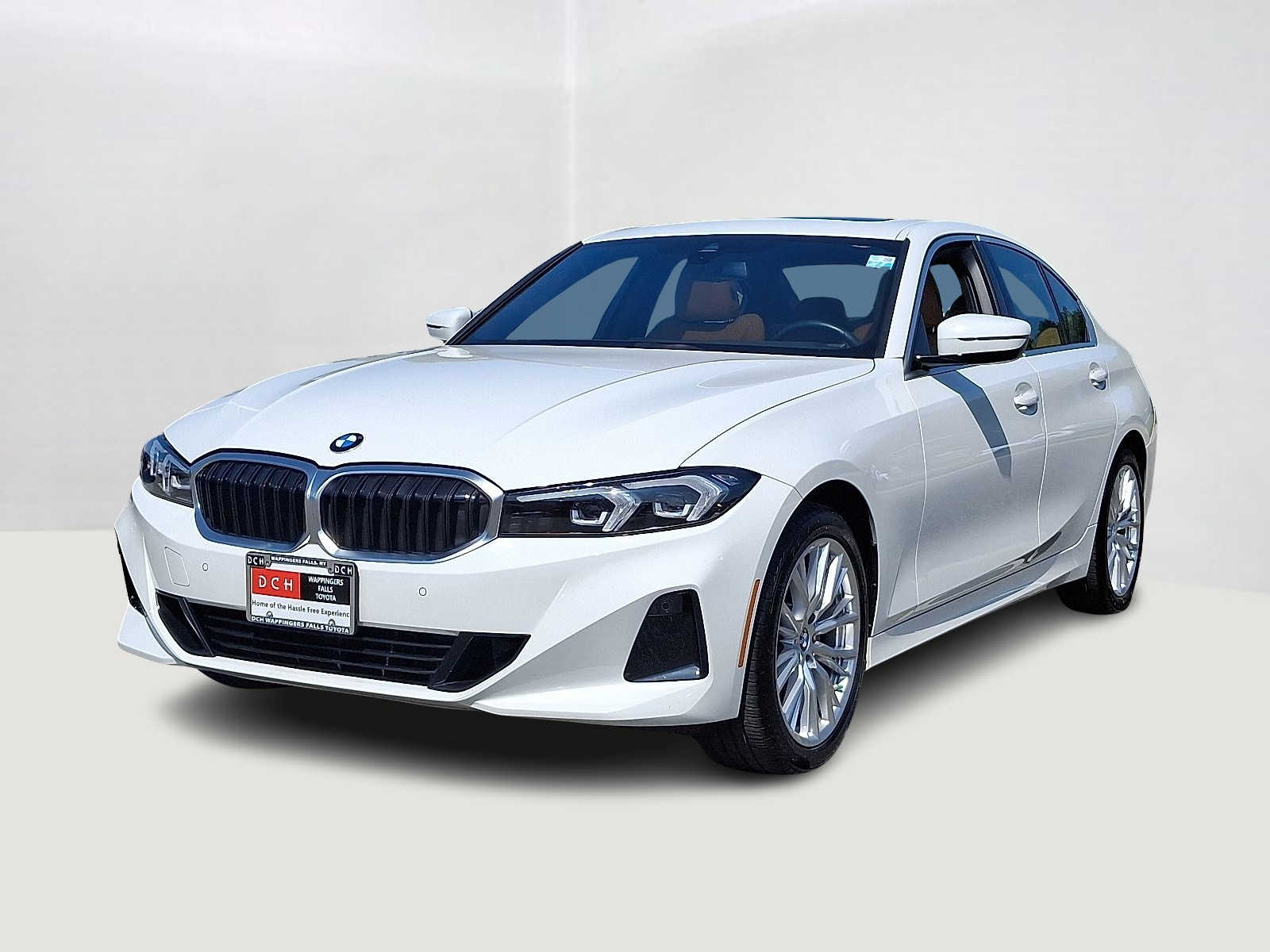 Thumbnail: 2024 BMW 3 Series - 1