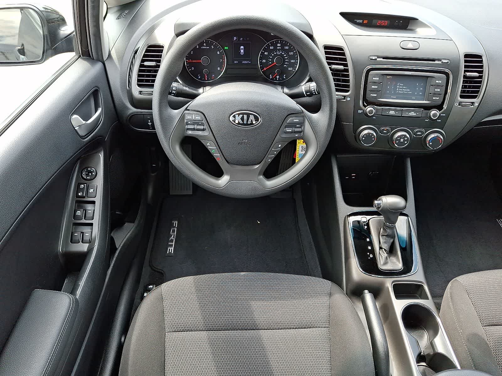 Thumbnail: 2018 Kia Forte - 12