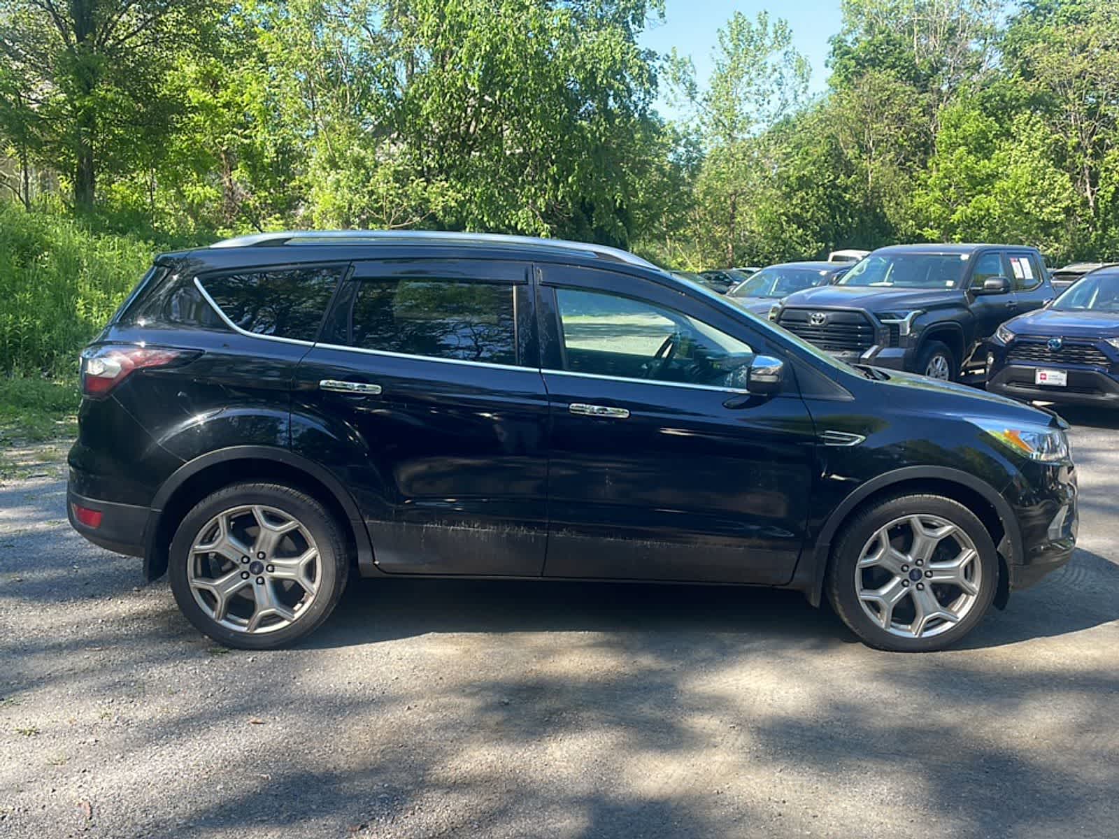 Thumbnail: 2017 Ford Escape - 9