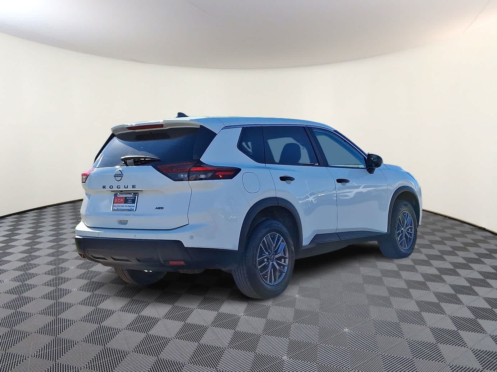 Thumbnail: 2024 Nissan Rogue - 5