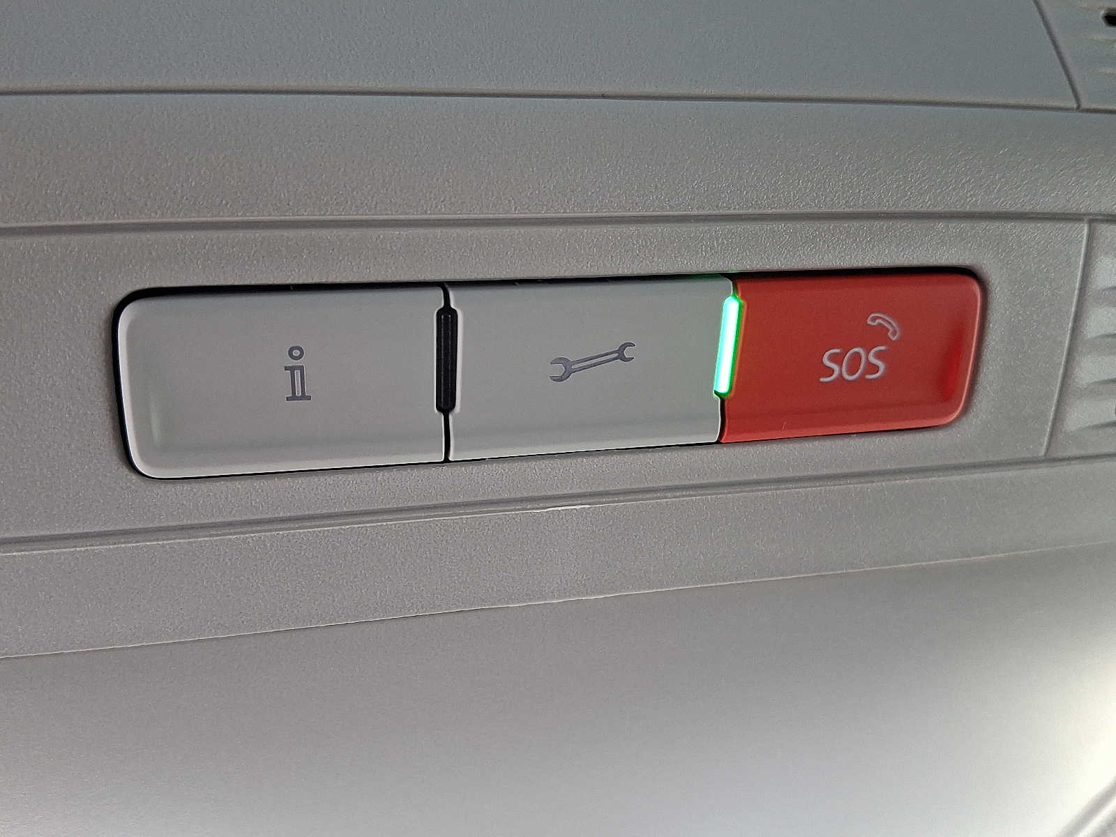 Thumbnail: 2022 Volkswagen Tiguan - 26