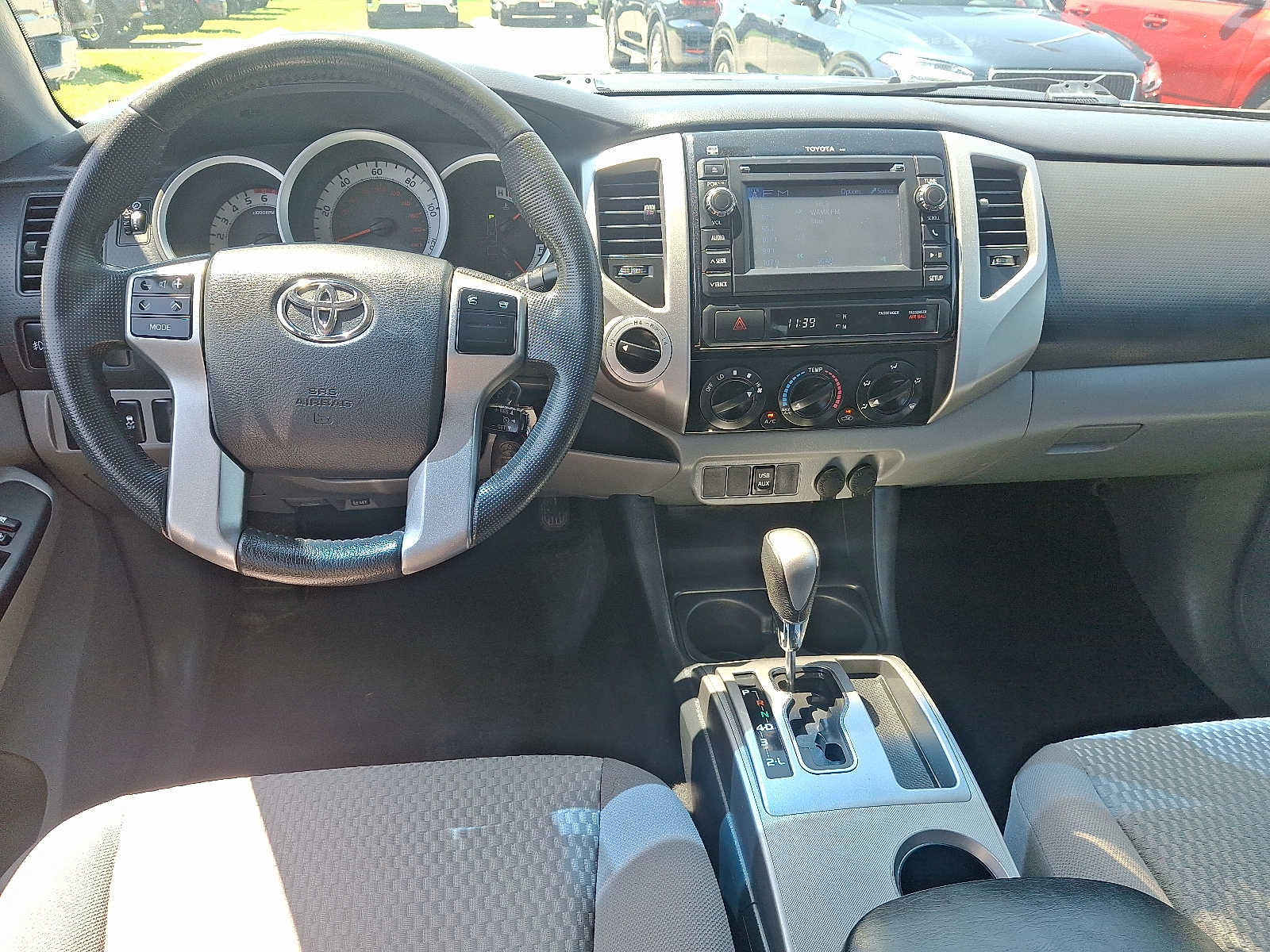 Thumbnail: 2013 Toyota Tacoma - 13