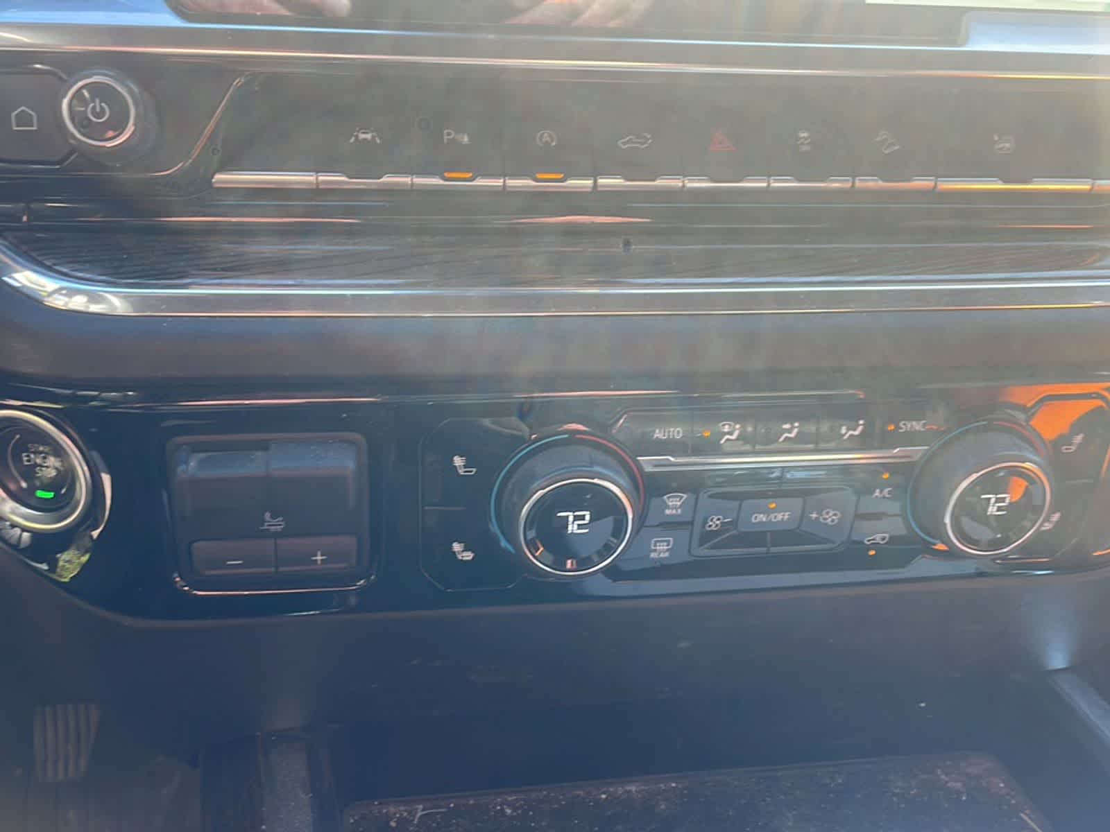 Thumbnail: 2024 Chevrolet Silverado 1500 - 17