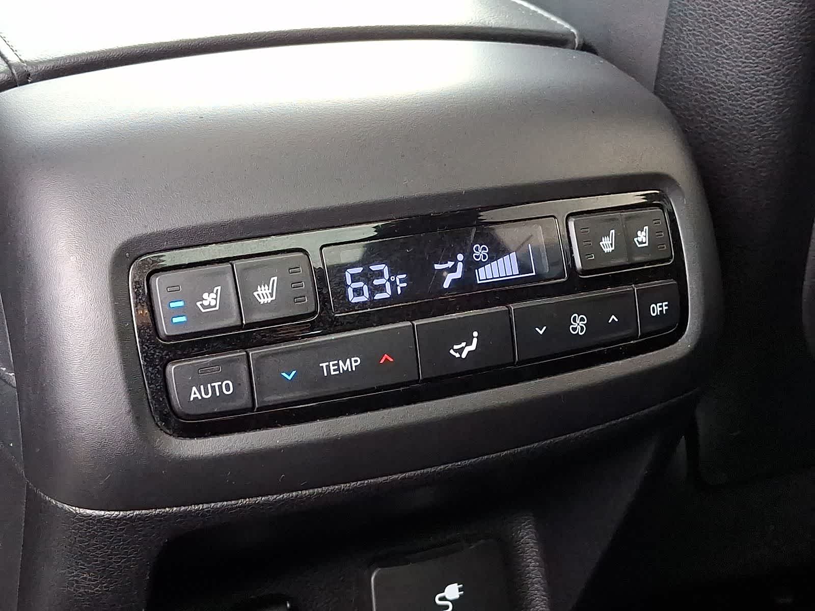 Thumbnail: 2022 Hyundai Palisade - 13