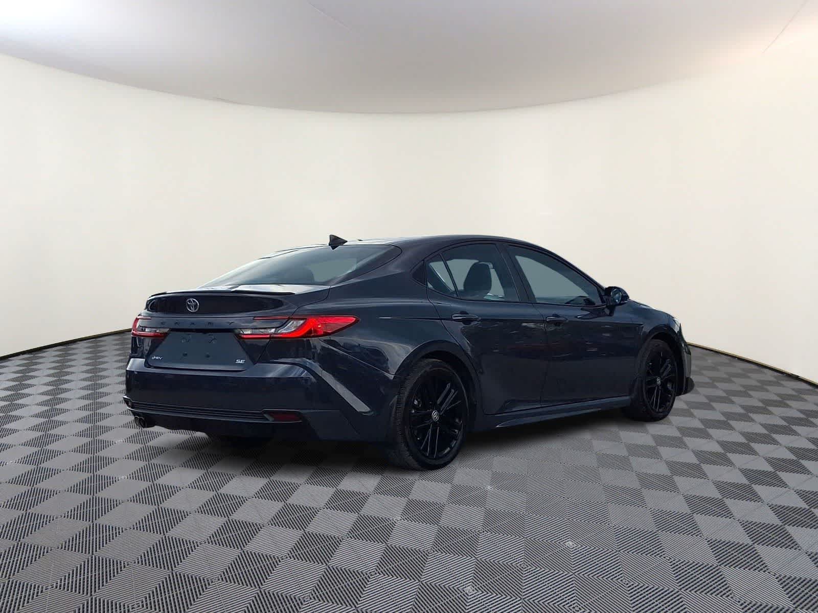 Thumbnail: 2025 Toyota Camry - 6