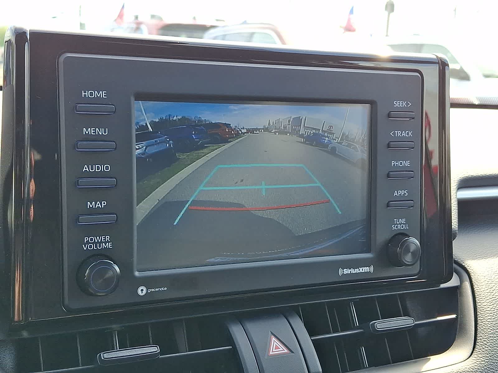 Thumbnail: 2021 Toyota RAV4 - 22