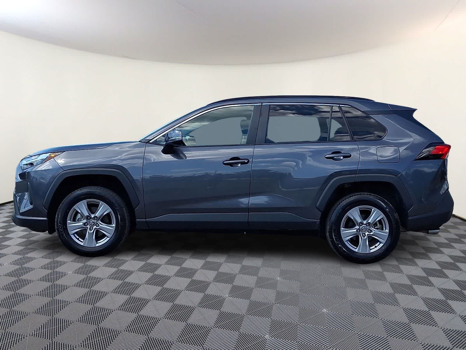 Thumbnail: 2025 Toyota RAV4 - 10