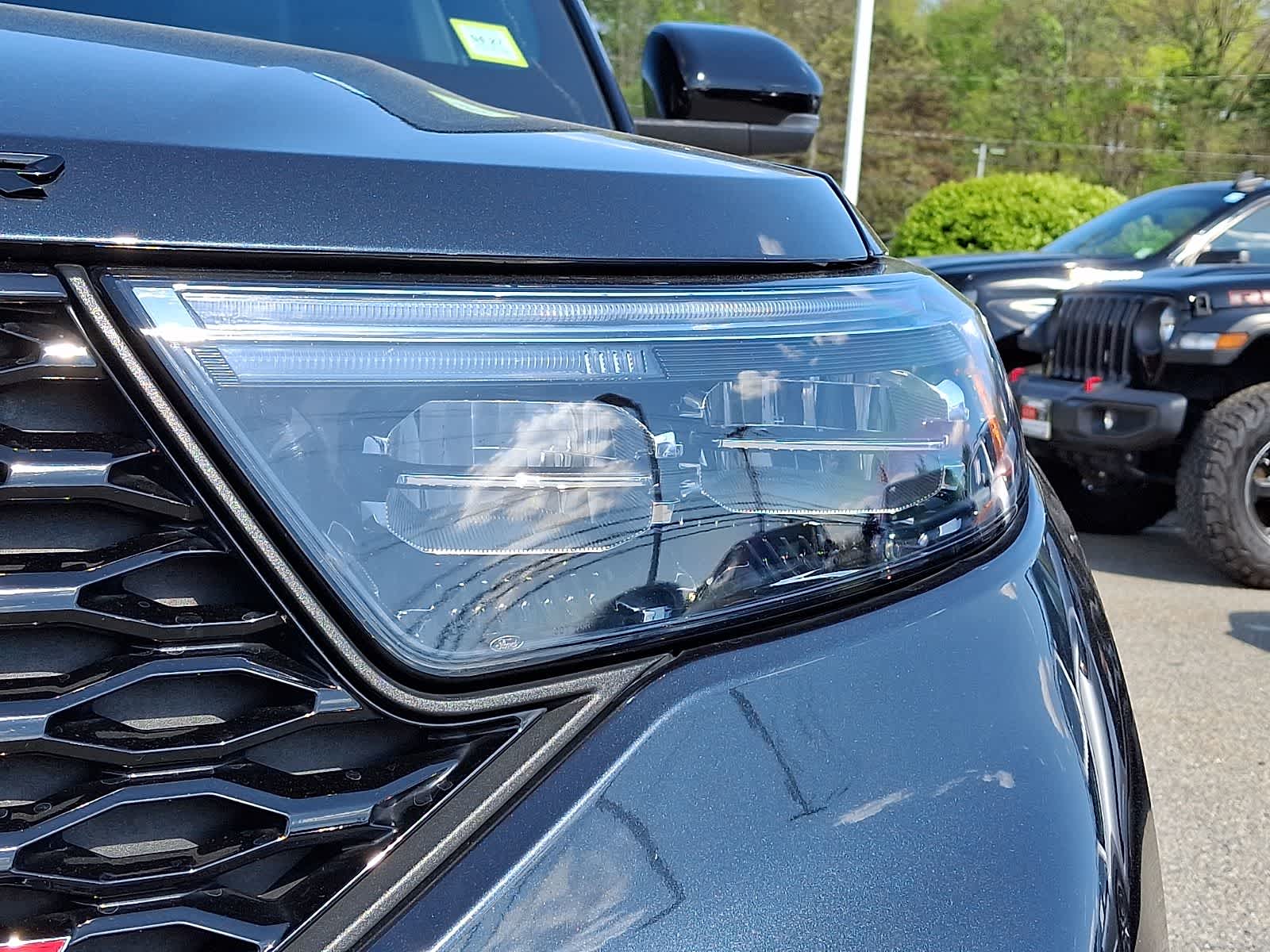 Thumbnail: 2022 Ford Explorer - 10