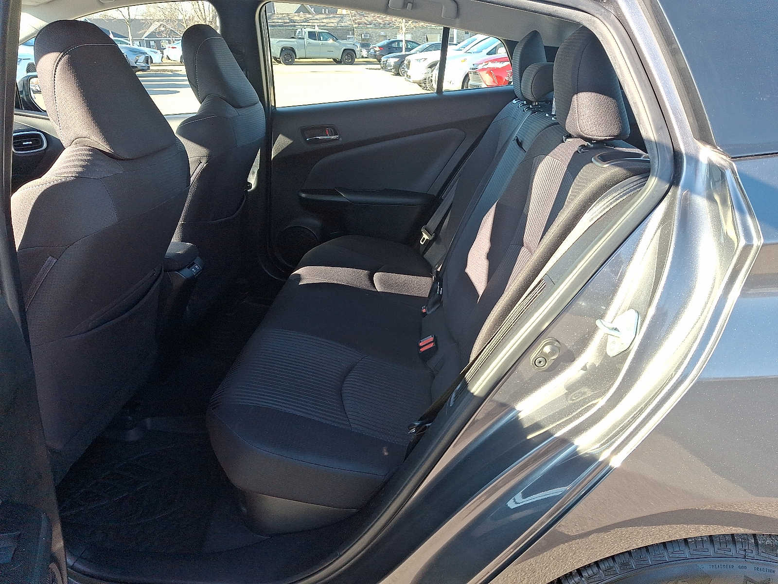 Thumbnail: 2020 Toyota Prius Prime - 12