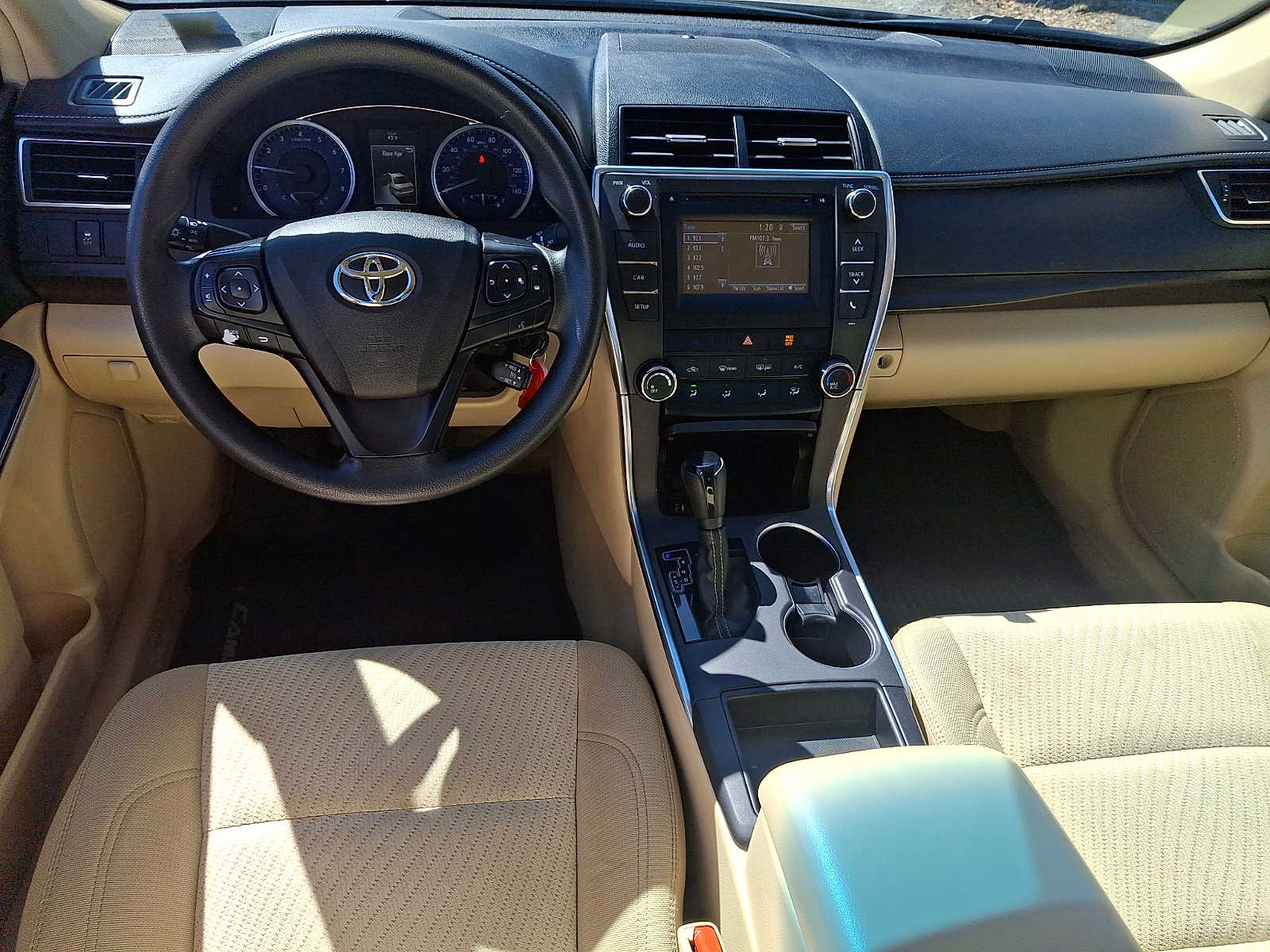 Thumbnail: 2017 Toyota Camry - 14