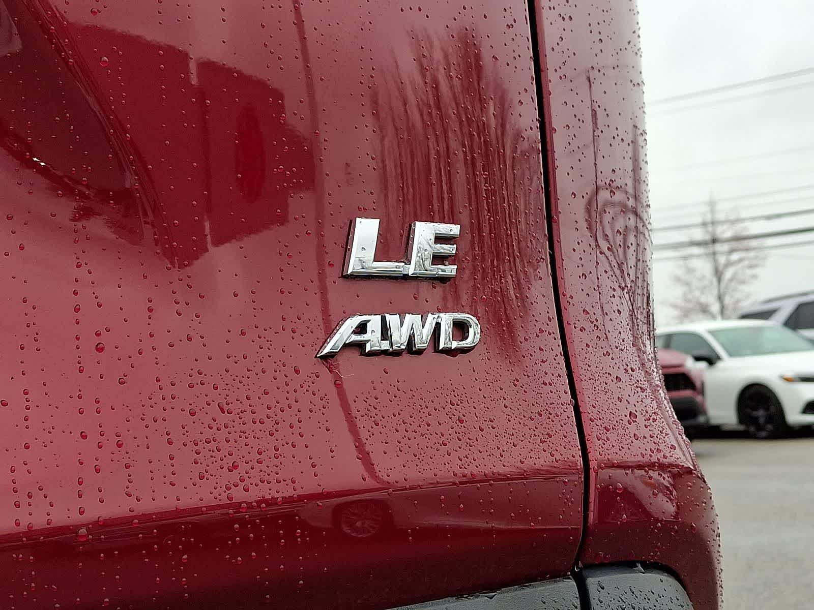 Thumbnail: 2022 Toyota RAV4 - 33