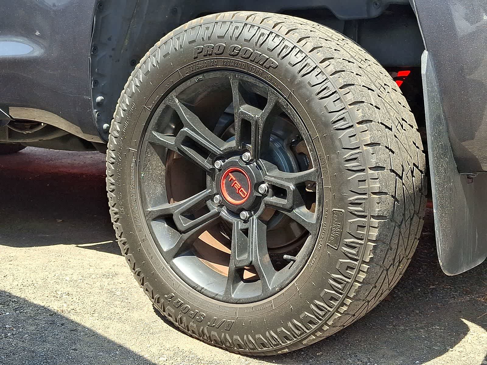 Thumbnail: 2018 Toyota Tundra - 6