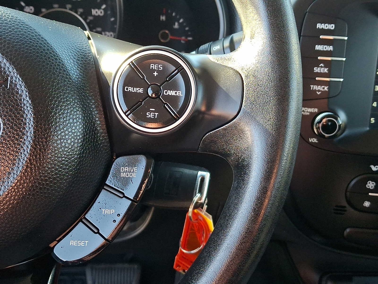 Thumbnail: 2018 Kia Soul - 22