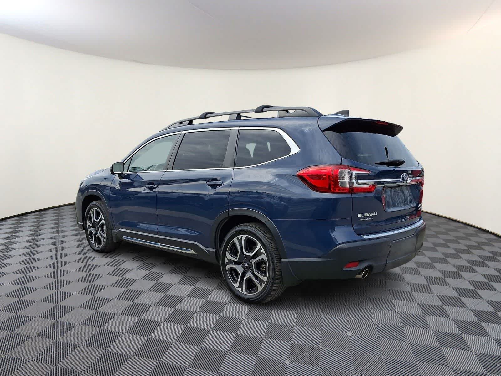Thumbnail: 2023 Subaru Ascent - 7
