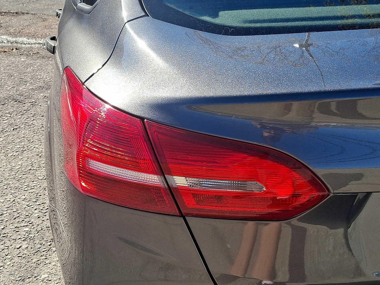 Thumbnail: 2018 Ford Focus - 30