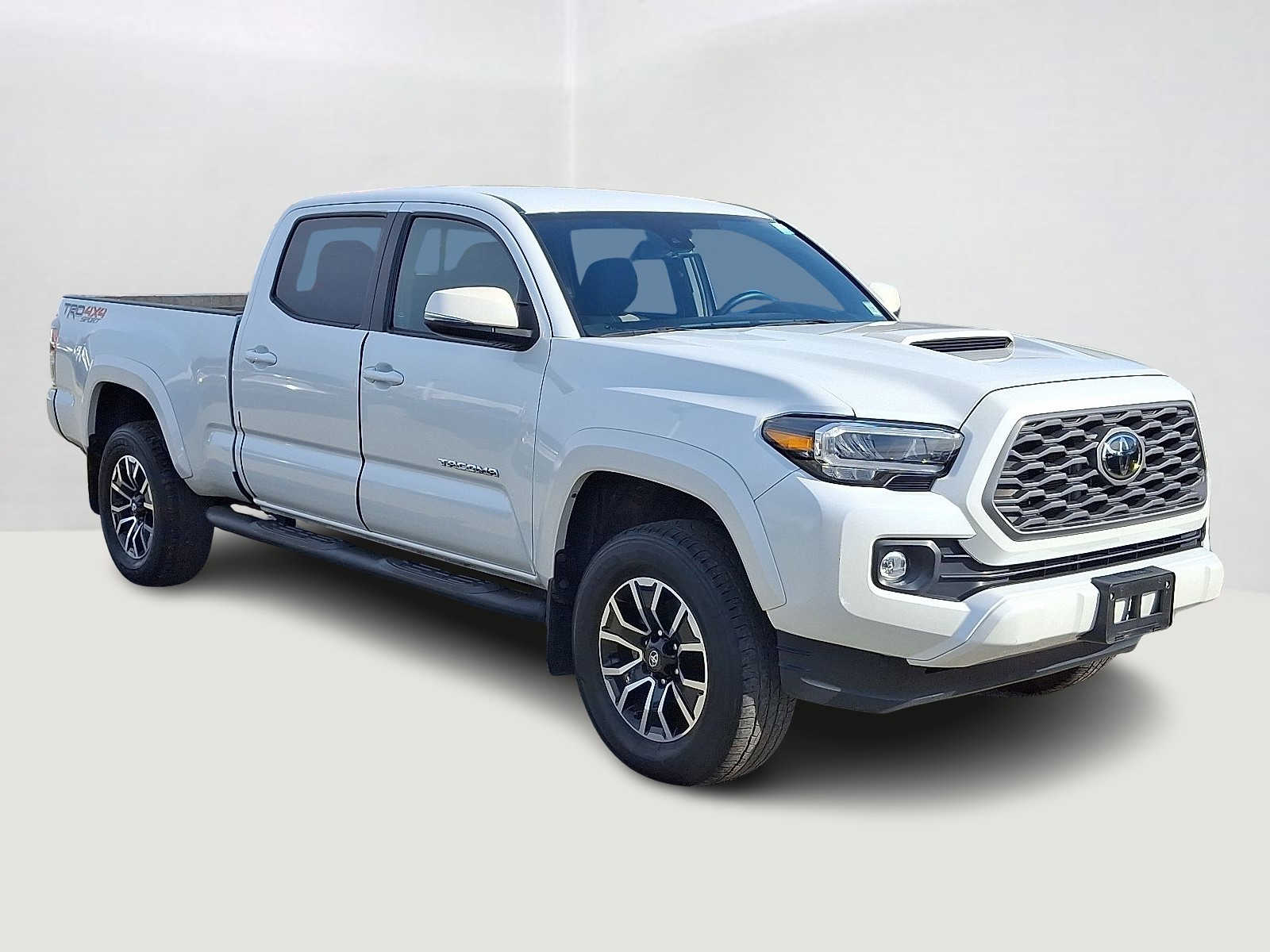 Thumbnail: 2022 Toyota Tacoma - 5