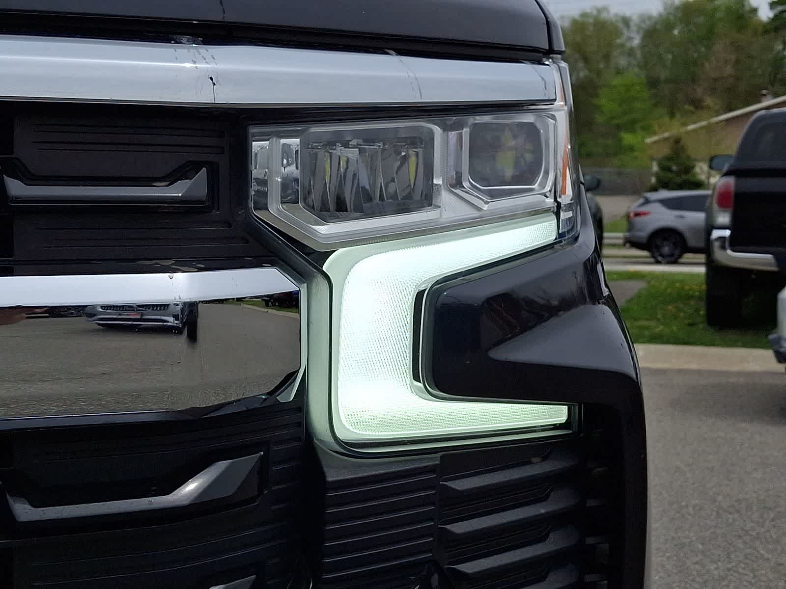 Thumbnail: 2023 Chevrolet Silverado 1500 - 10