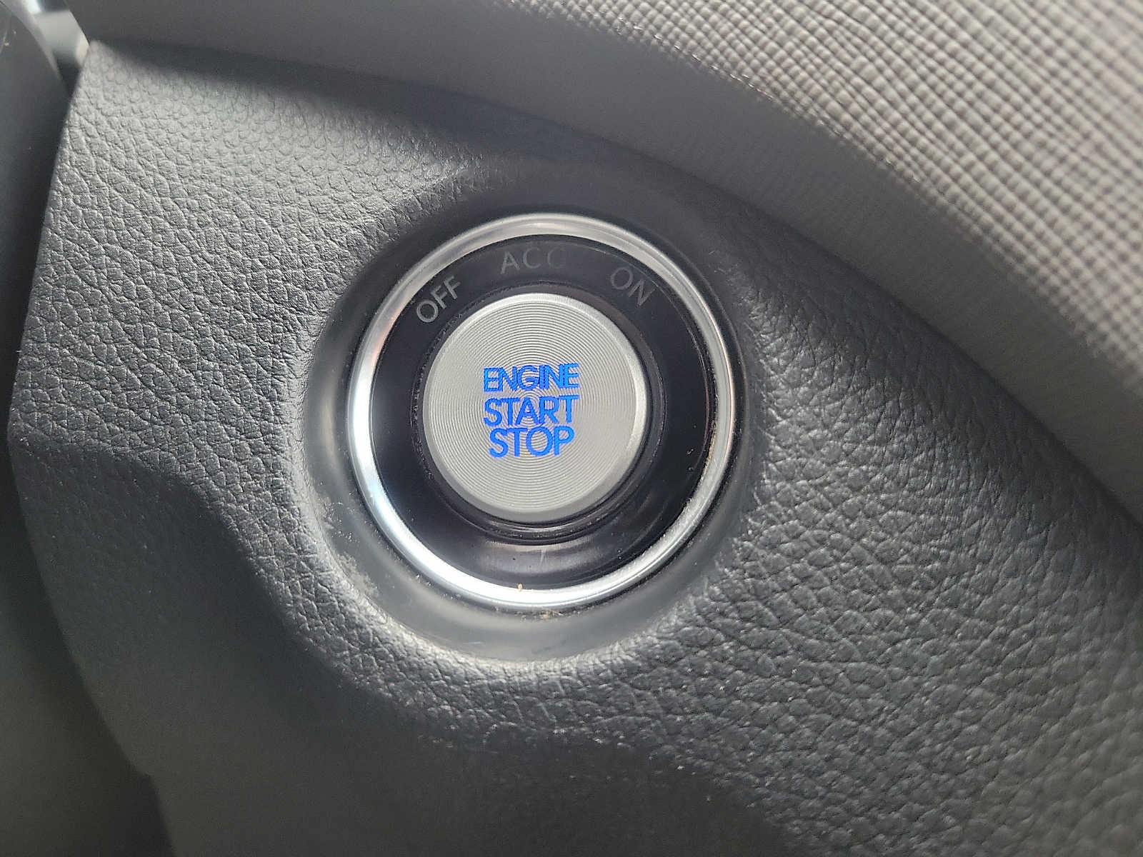 Thumbnail: 2017 Hyundai Santa Fe - 25