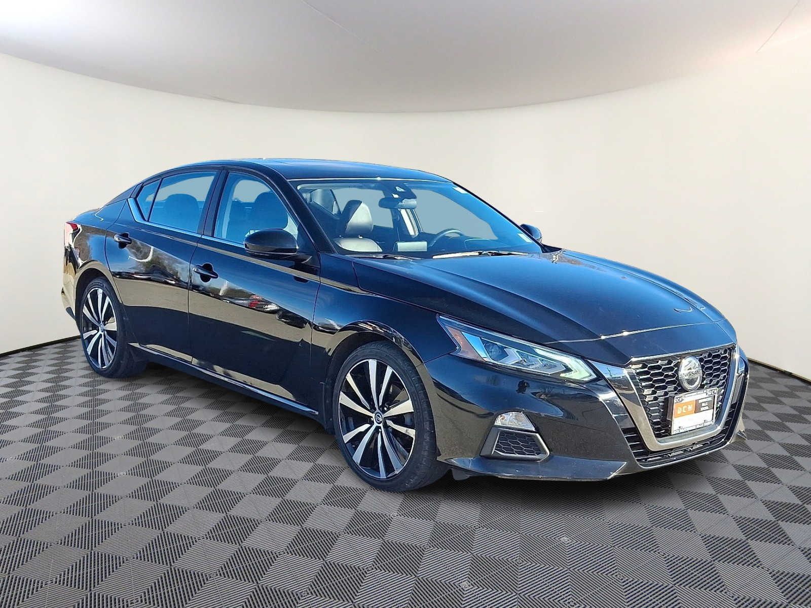 Thumbnail: 2020 Nissan Altima - 4