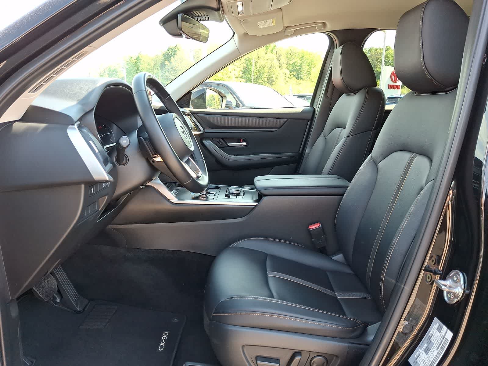 Thumbnail: 2025 Mazda CX-90 - 16