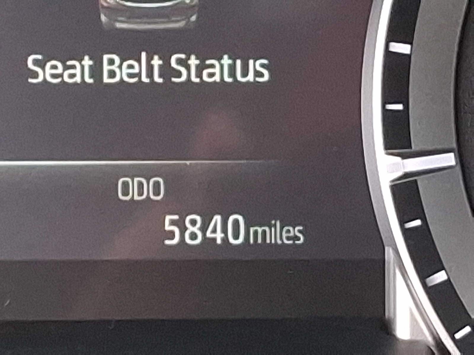 Thumbnail: 2022 Toyota Highlander - 26