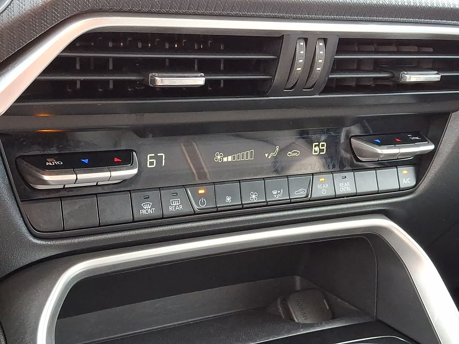 Thumbnail: 2025 Mazda CX-90 - 16