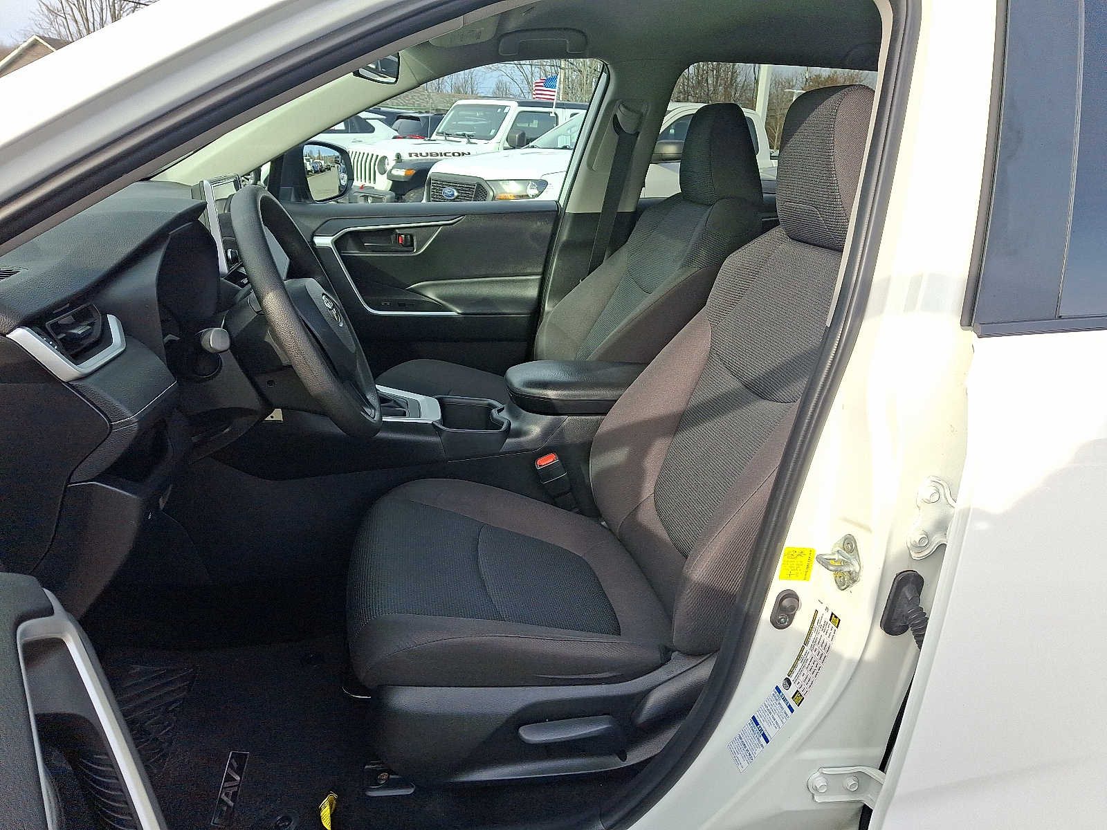 Thumbnail: 2023 Toyota RAV4 - 16