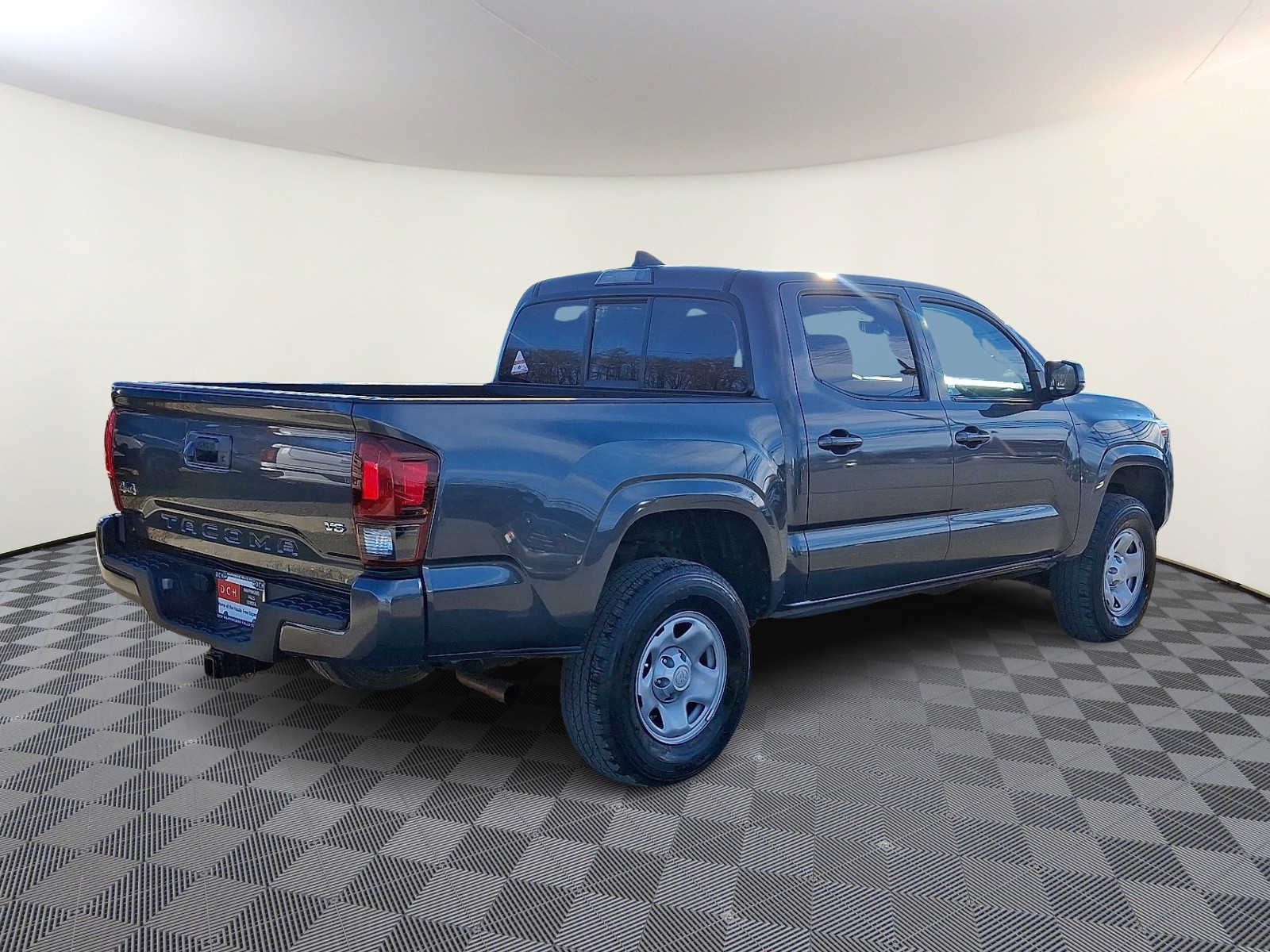 Thumbnail: 2023 Toyota Tacoma - 6