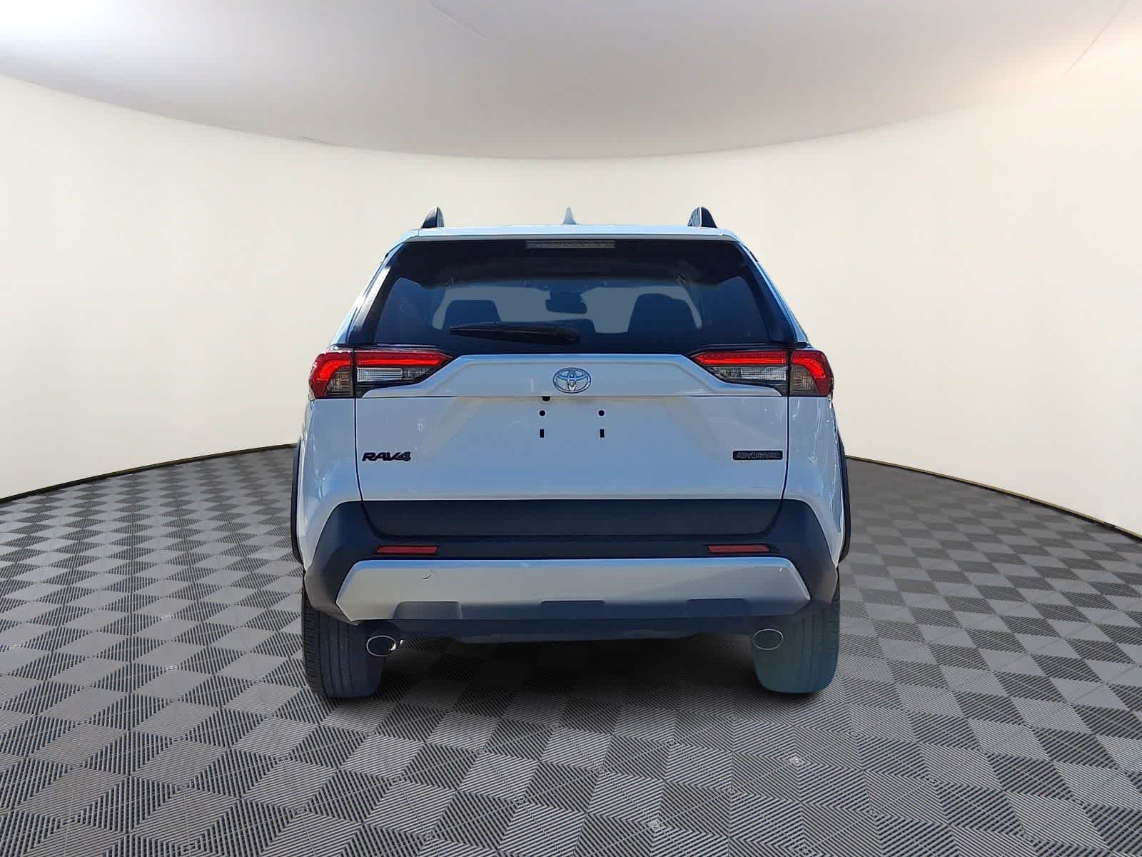 Thumbnail: 2024 Toyota RAV4 - 7