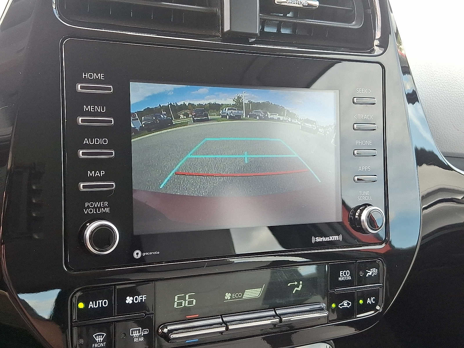 Thumbnail: 2022 Toyota Prius - 17