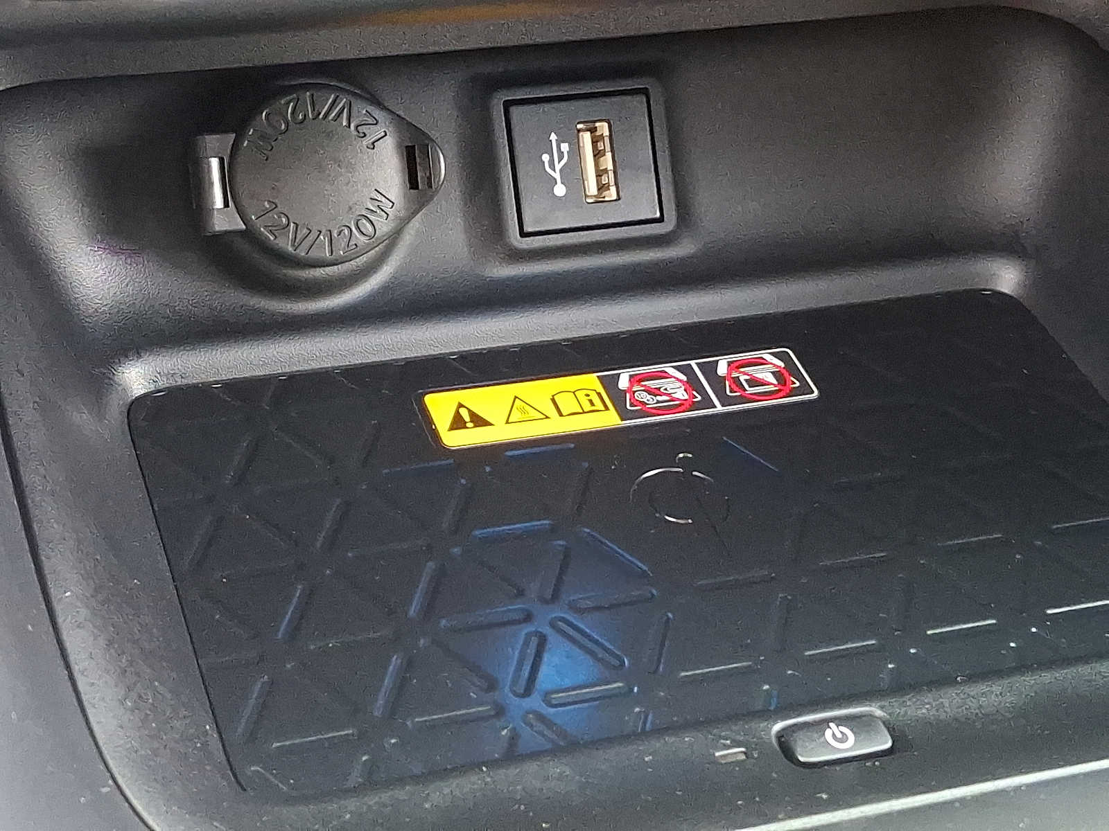 Thumbnail: 2023 Toyota RAV4 - 27