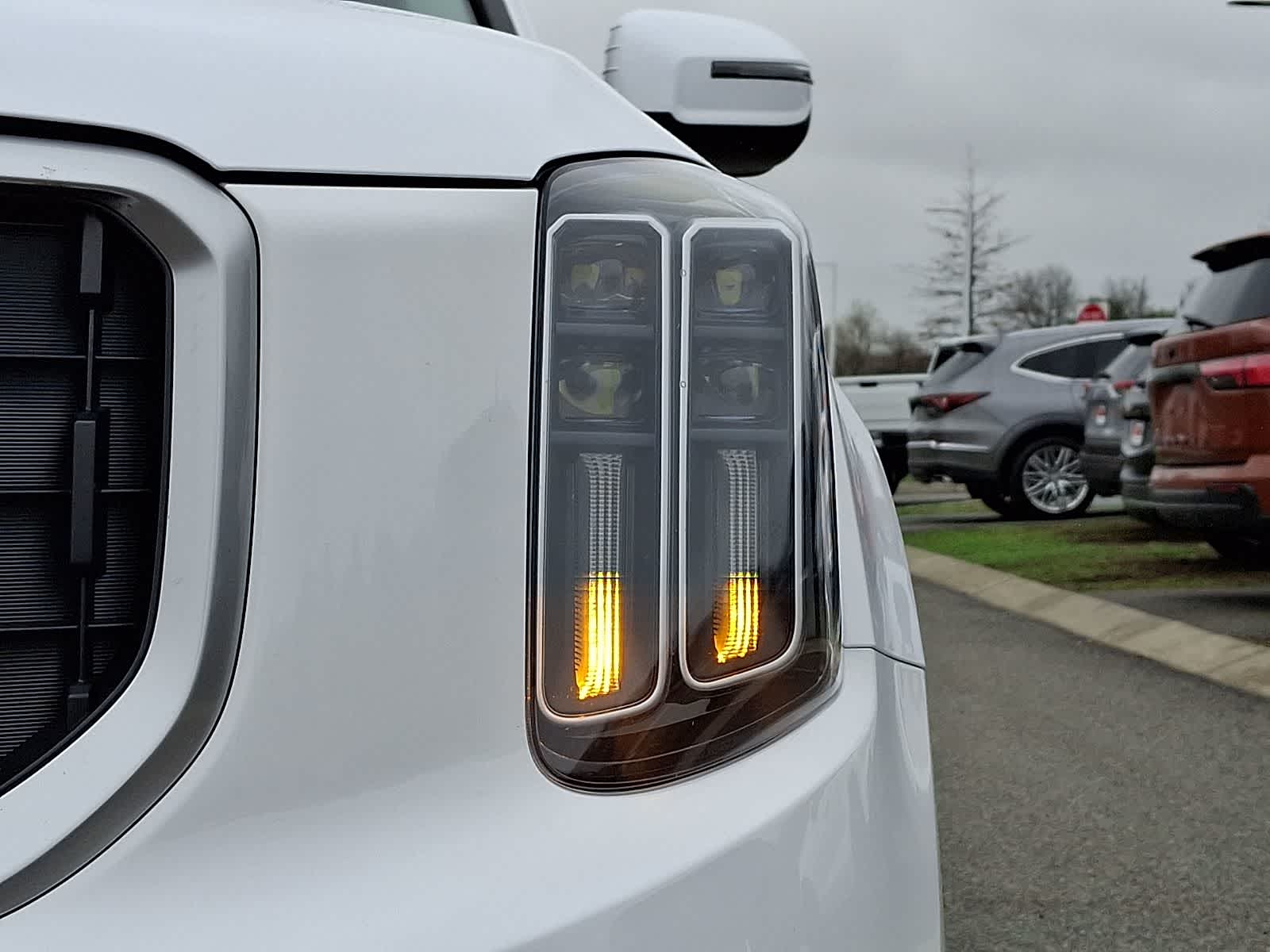 Thumbnail: 2024 Kia Telluride - 10