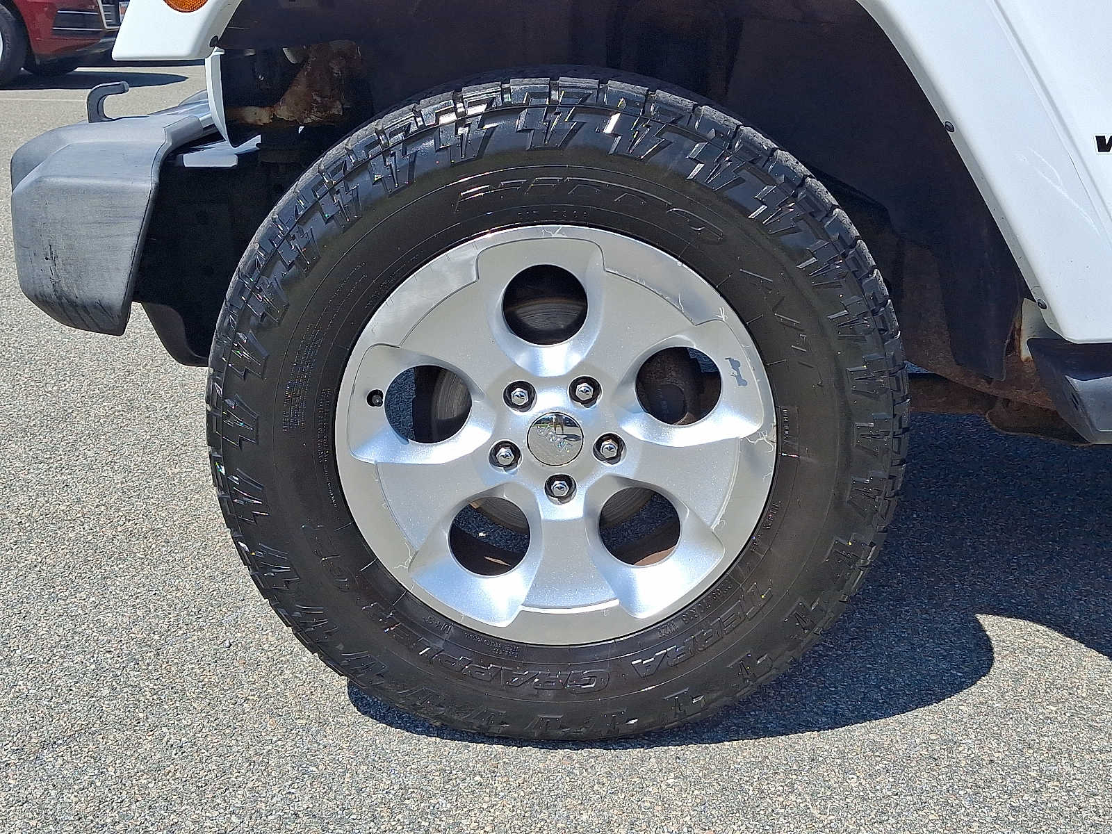 Thumbnail: 2013 Jeep Wrangler - 9